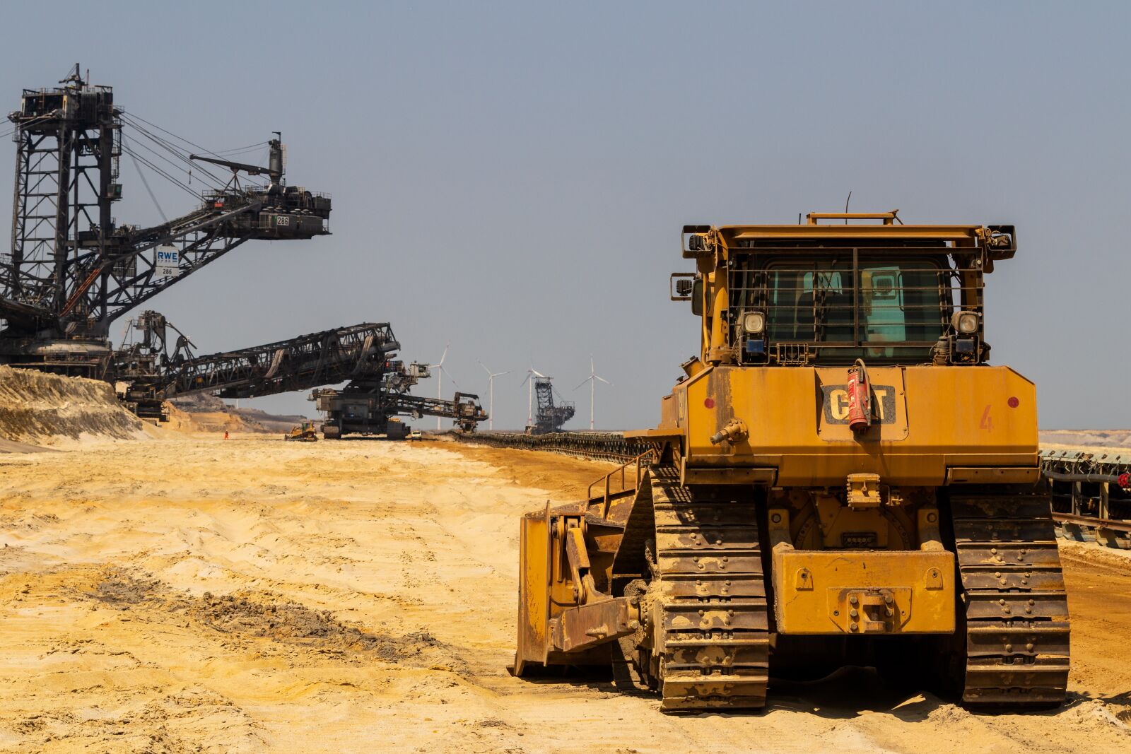 Canon EOS 80D sample photo. Open pit mining, bucket photography