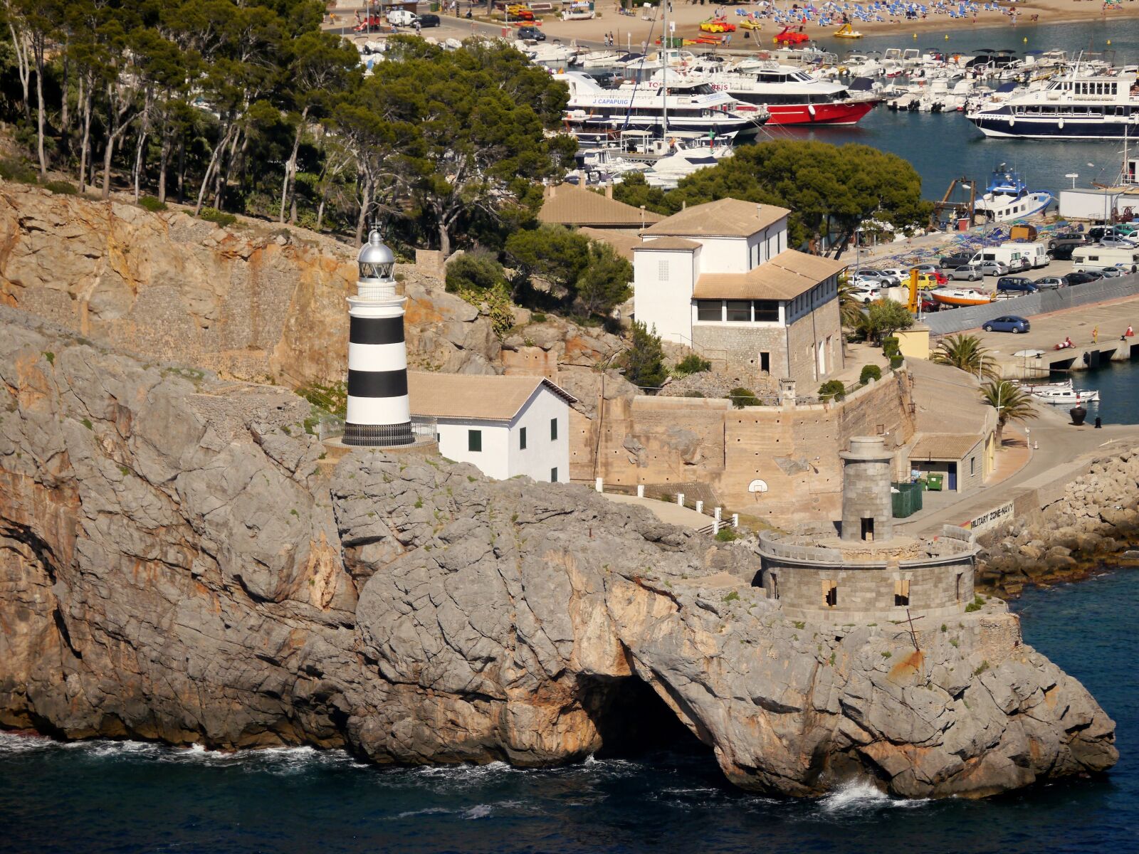 Panasonic Lumix DMC-G5 sample photo. Spain, mallorca, coast photography