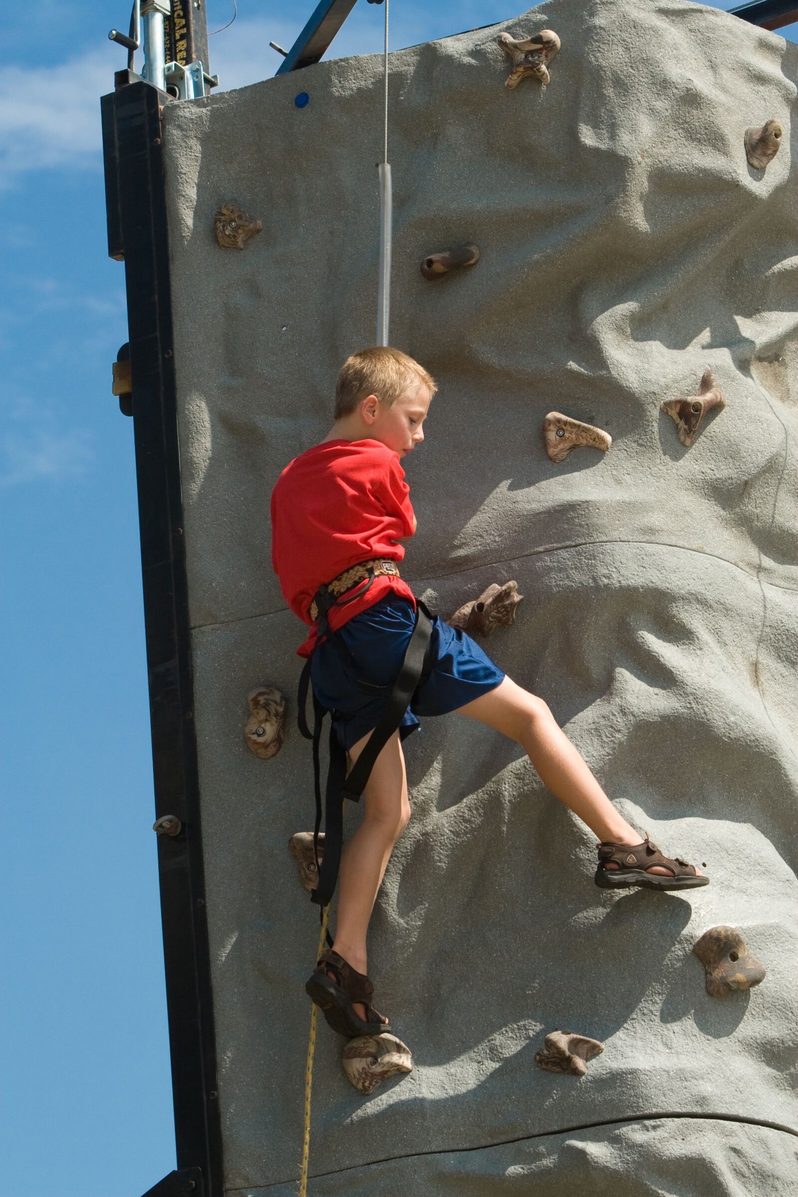 Canon EOS 30D sample photo. Climbing wall, mobile climbing photography