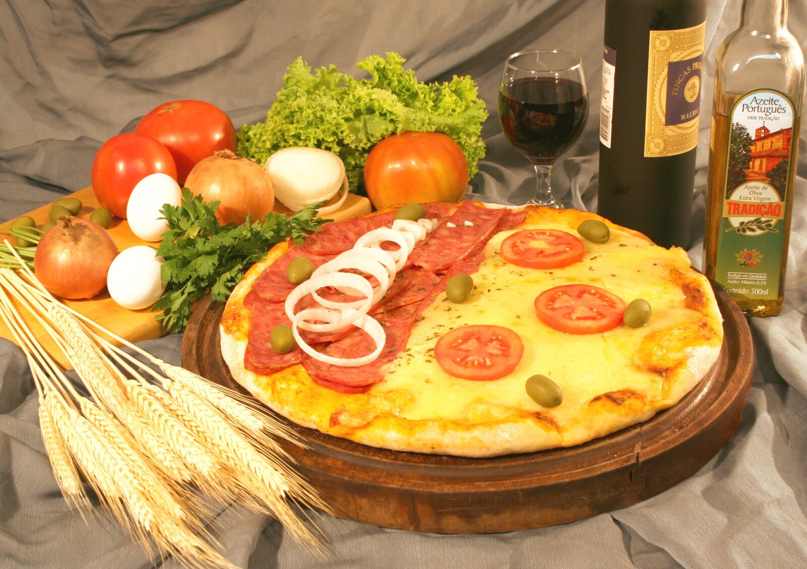 Canon EOS 30D sample photo. Pizza, vegetables, seasoning photography