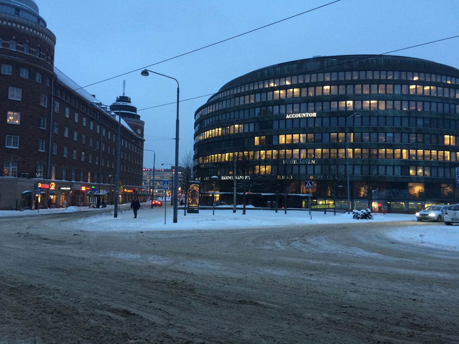 iPhone 5s back camera 4.15mm f/2.2 sample photo. Helsinki, finland, snow photography