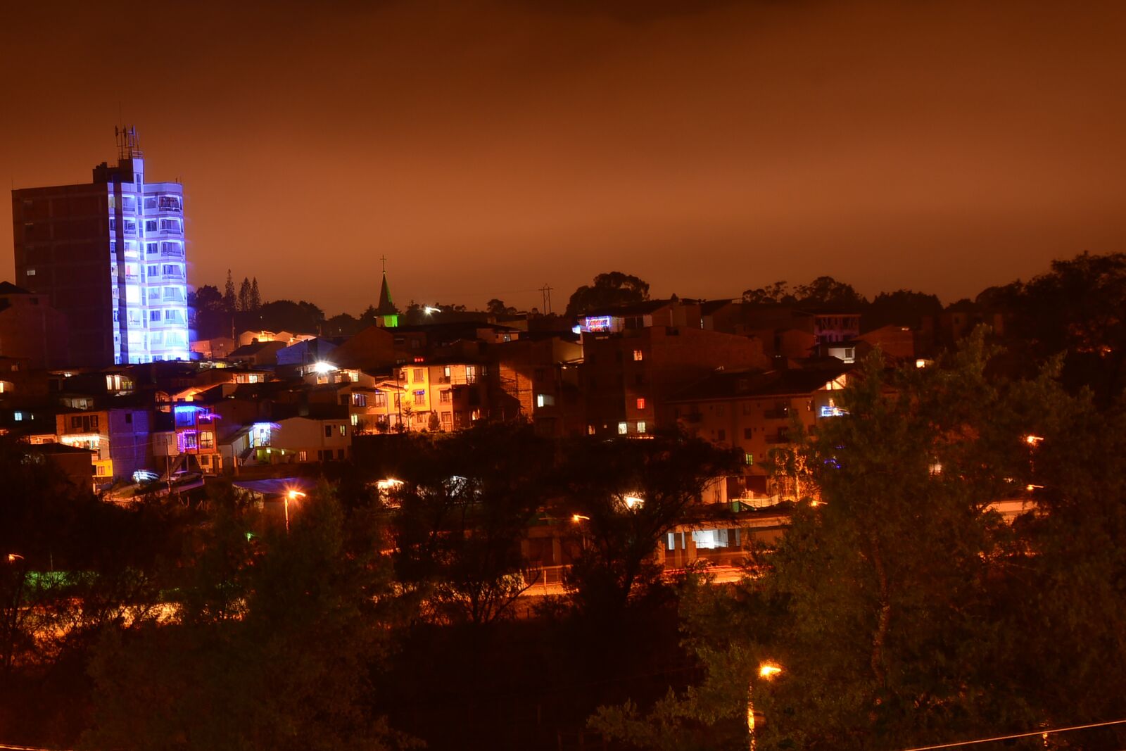 Nikon D7100 sample photo. Marinilla, night photography