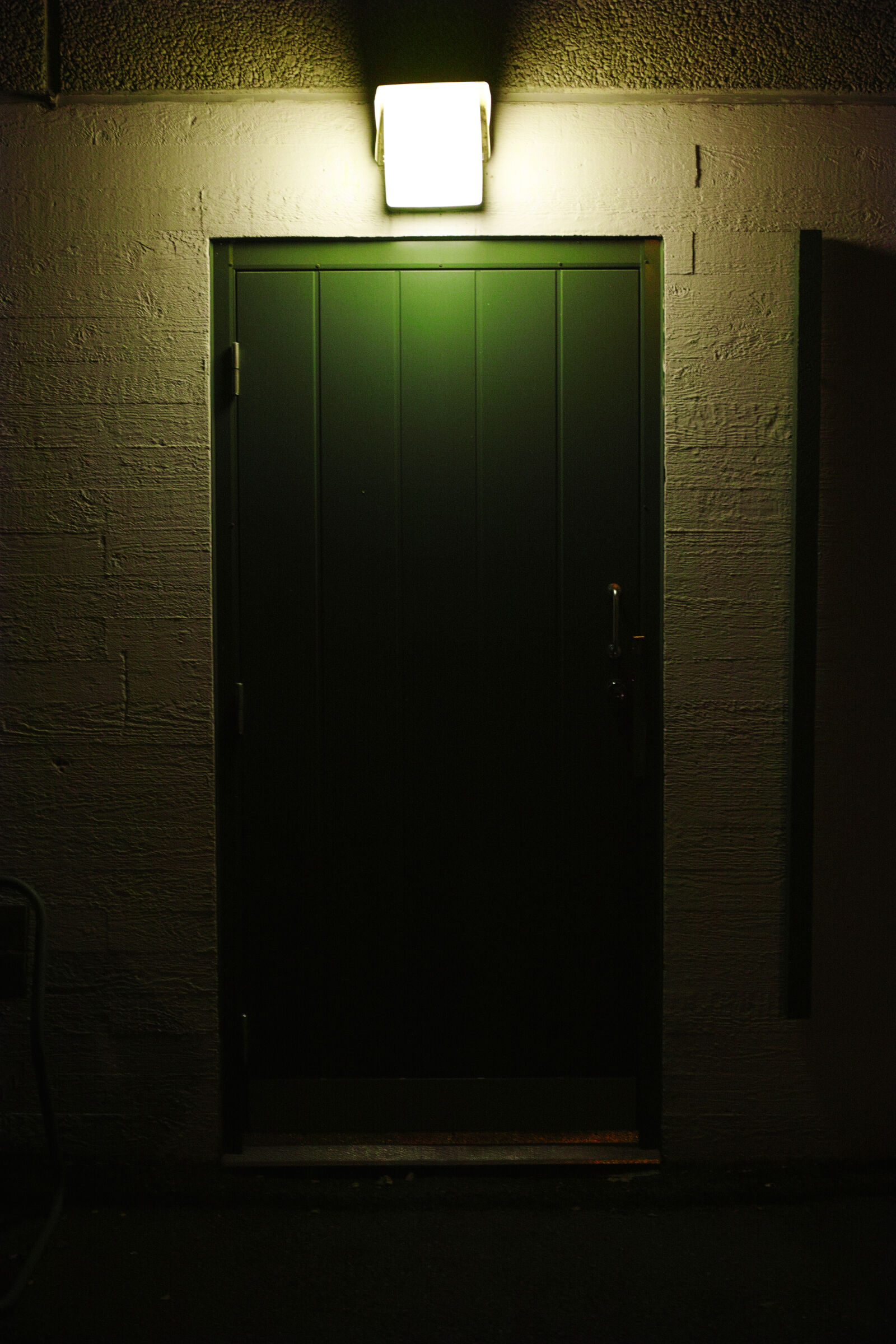 Sigma dp2 Quattro sample photo. Door of darkness photography