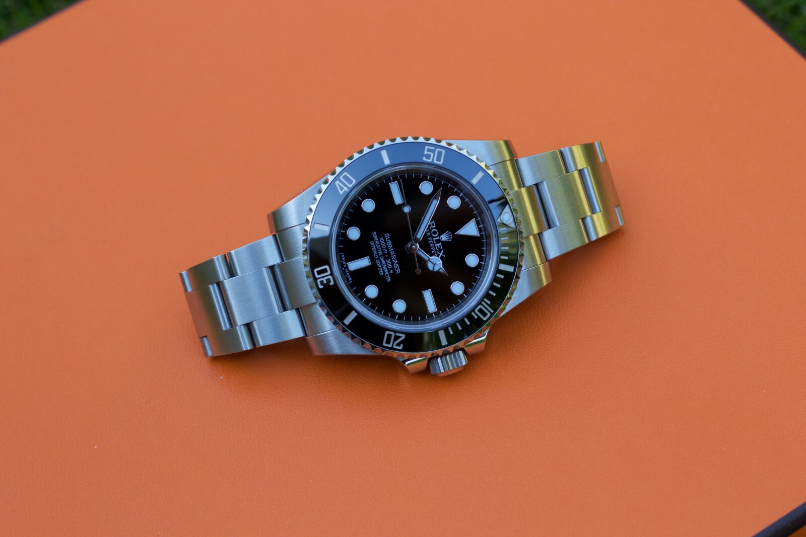 Canon EOS 100D (EOS Rebel SL1 / EOS Kiss X7) + Canon EF 50mm F1.8 II sample photo. Technology, rolex, submariner photography