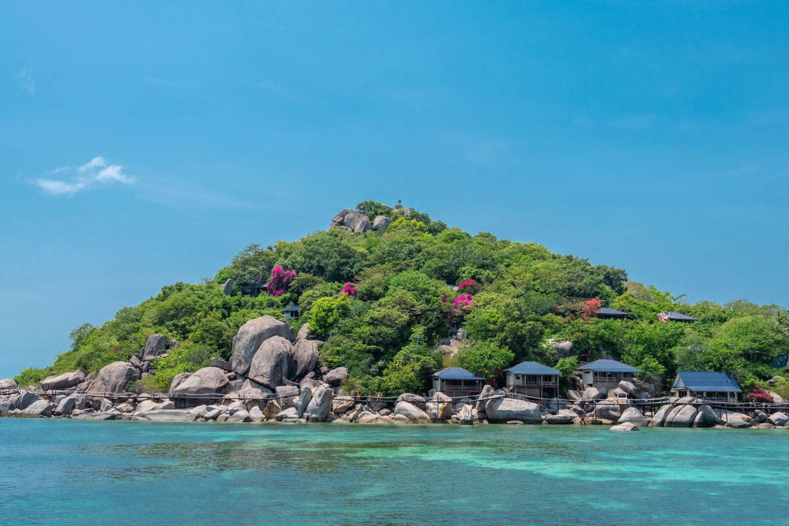 Nikon D5600 sample photo. Thailand, sea, mountains photography