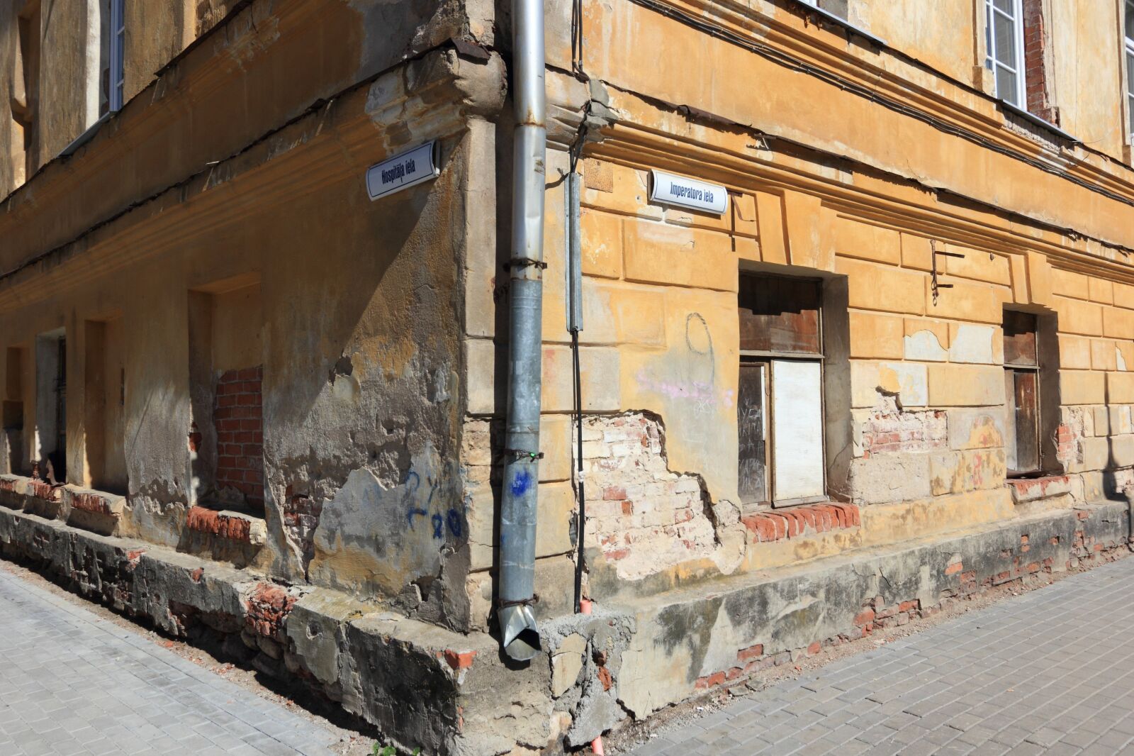 Canon EOS 550D (EOS Rebel T2i / EOS Kiss X4) sample photo. Latvia, daugavpils, fort photography