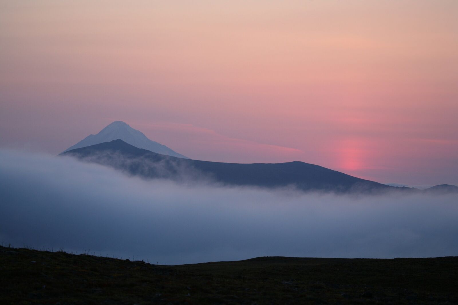 Canon EOS 5D sample photo. Volcano, sunset, evening photography