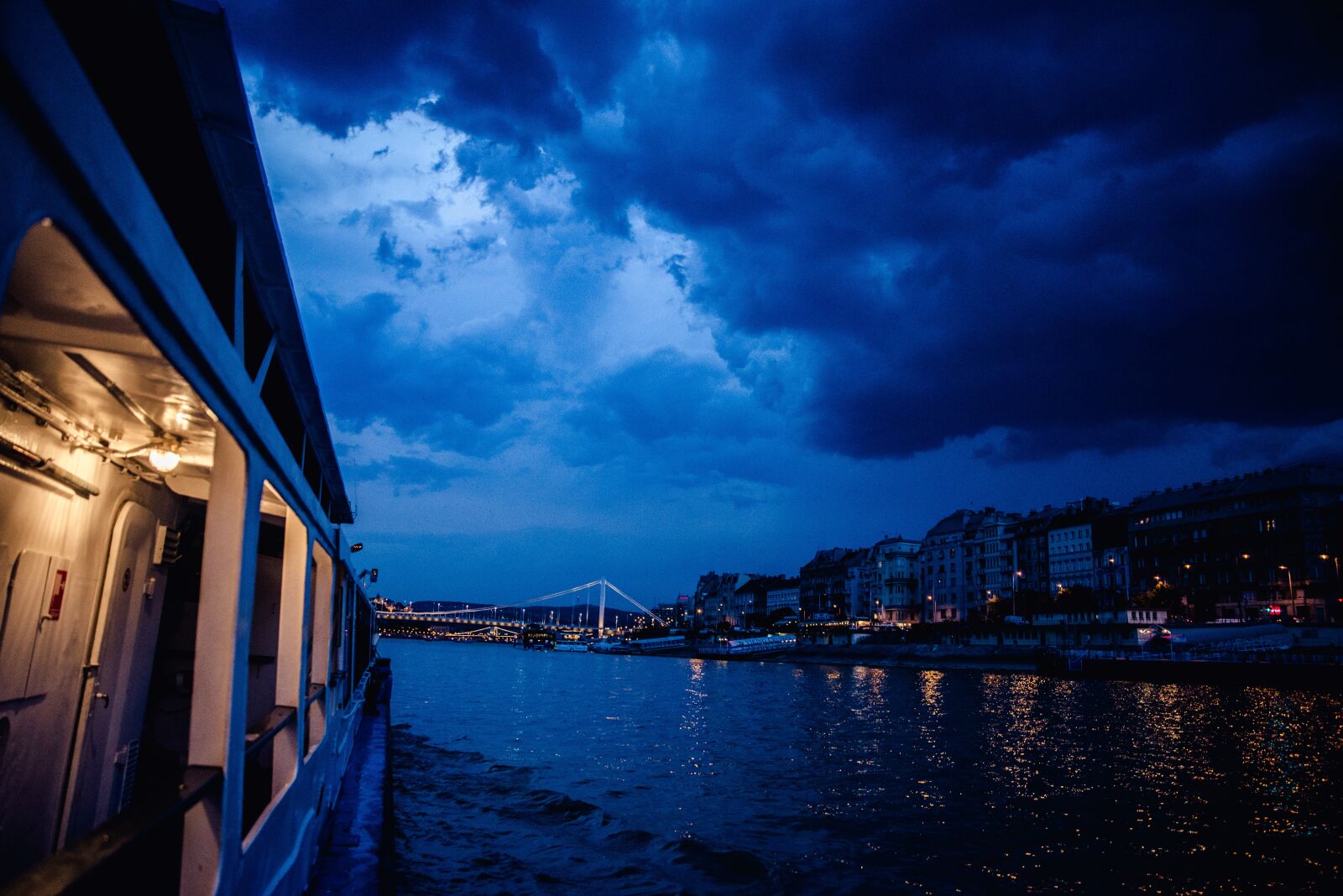 Nikon D610 sample photo. River, danube, budapest photography