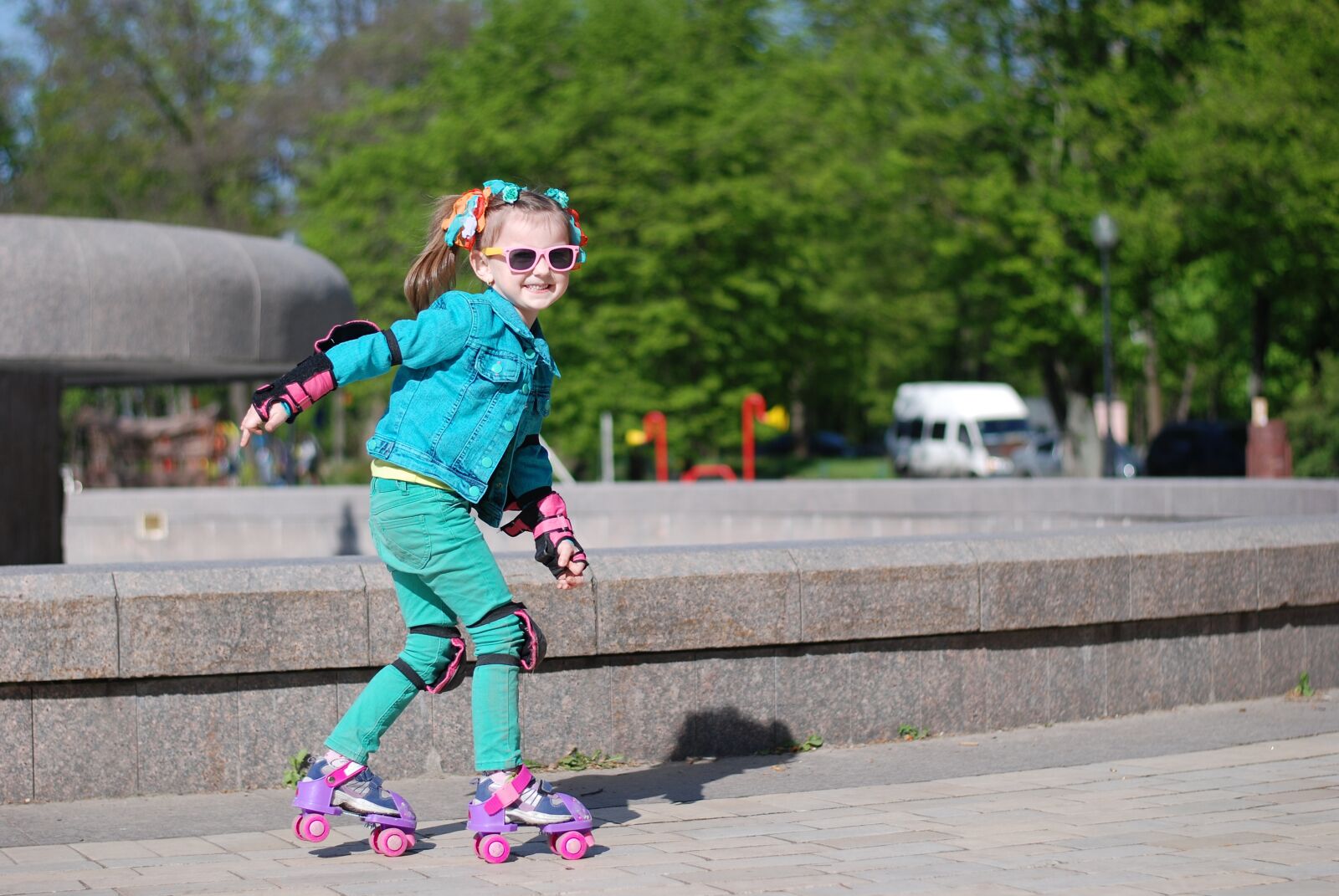 Nikon D80 sample photo. Kids, girl, rollers photography