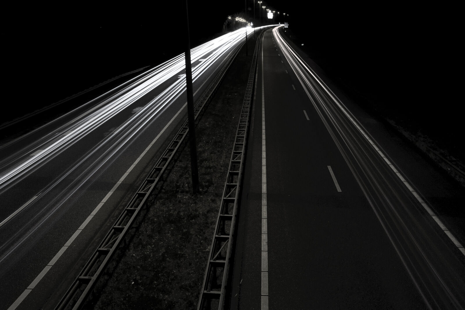 Nikon D7100 sample photo. Asphalt, blur, dark, evening photography