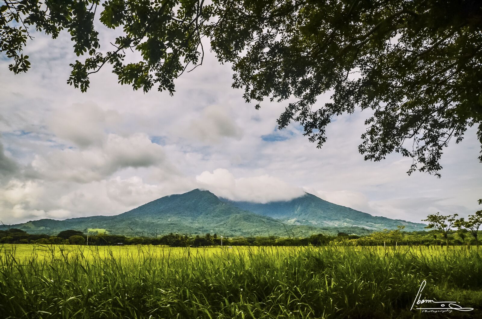 Nikon D7000 sample photo. Volcanoes, volcanic, ash photography