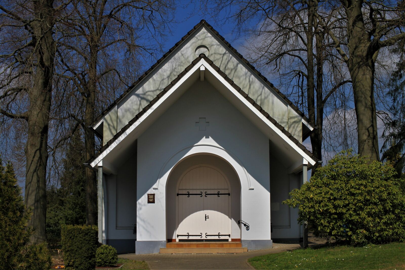 Canon EOS 7D sample photo. Chapel, cemetery, church photography