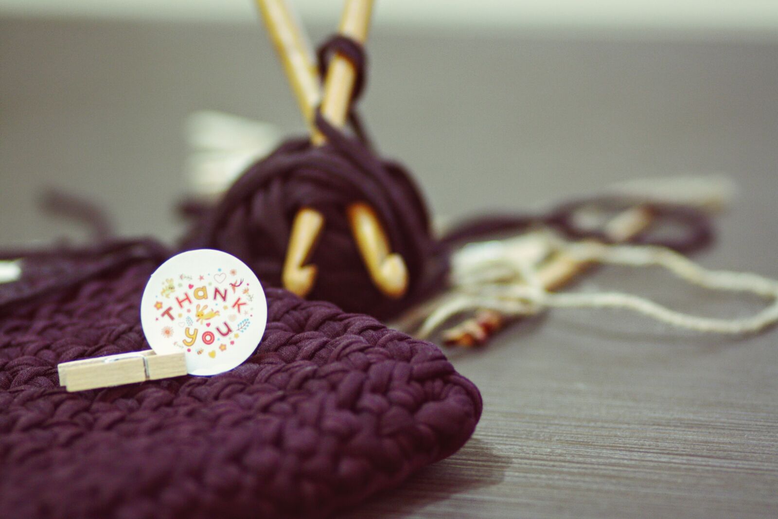 Canon EOS 450D (EOS Rebel XSi / EOS Kiss X2) sample photo. Crocheting, yarn, diy photography