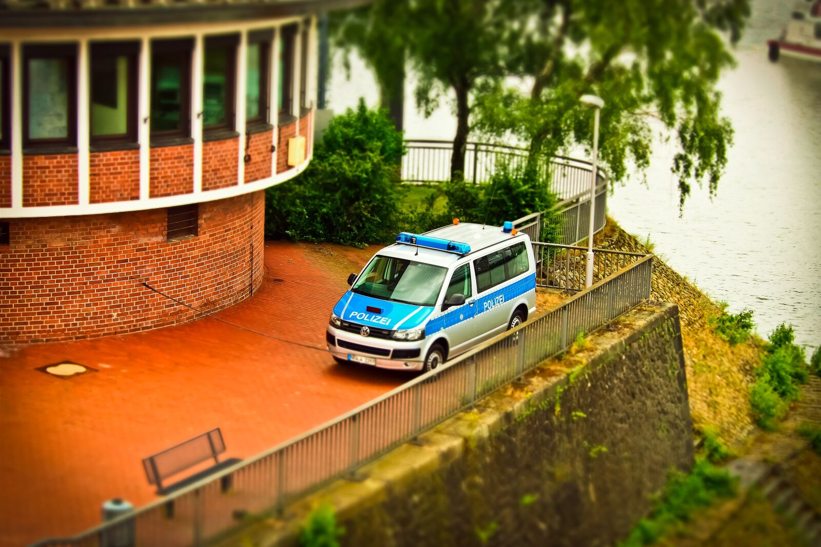 Olympus OM-D E-M10 sample photo. Auto, police, police car photography