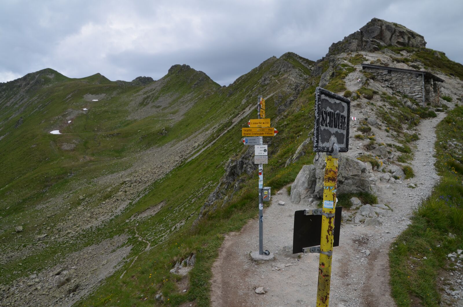 Nikon D5100 sample photo. Mountains, border, landscape photography