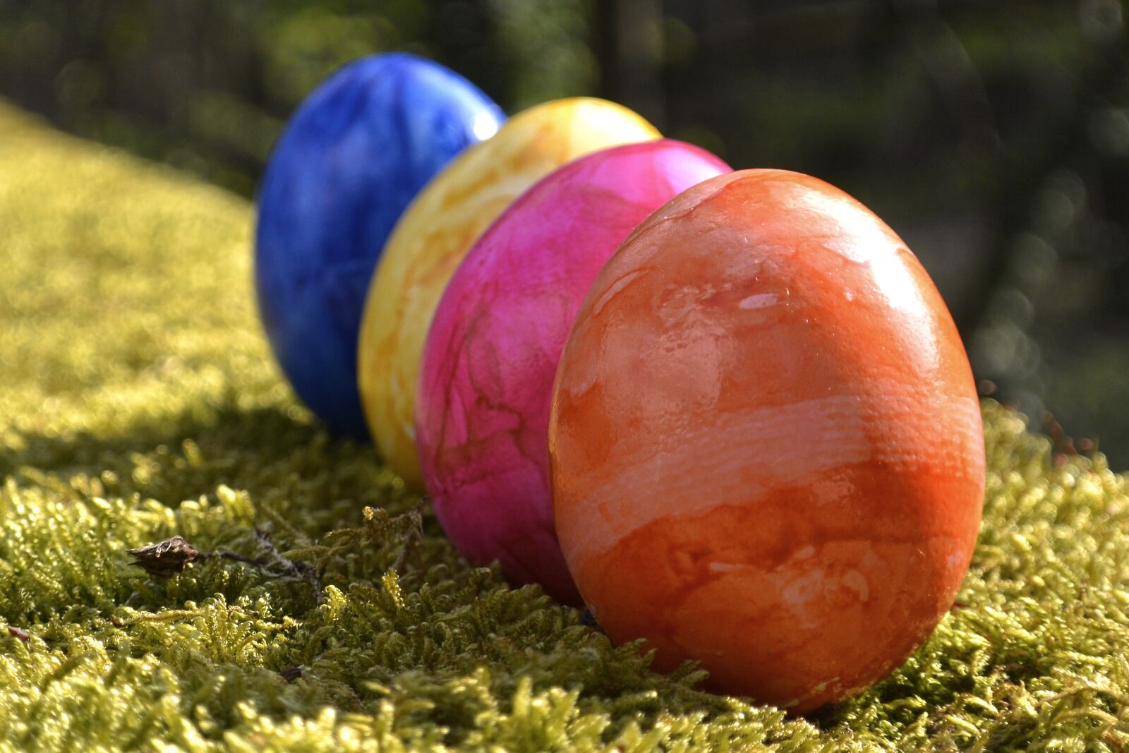 Nikon 1 V2 sample photo. Easter eggs, easter, colorful photography