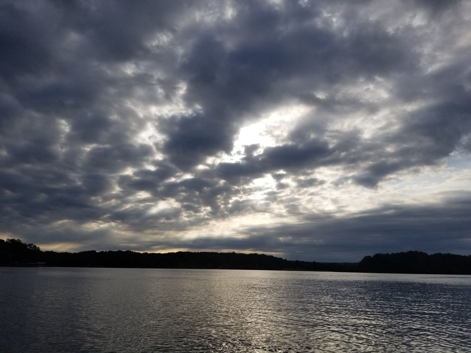 Samsung Galaxy S8+ sample photo. Landscape, light, sky photography