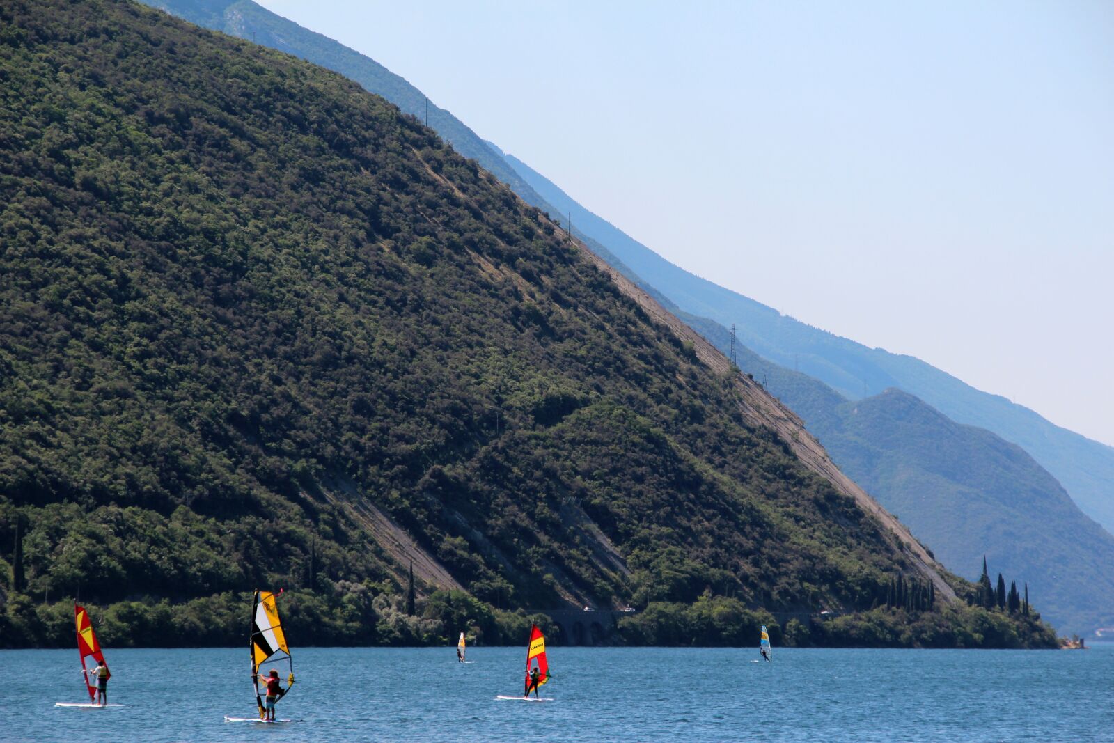 Canon EOS 600D (Rebel EOS T3i / EOS Kiss X5) sample photo. Garda, italy, lake photography