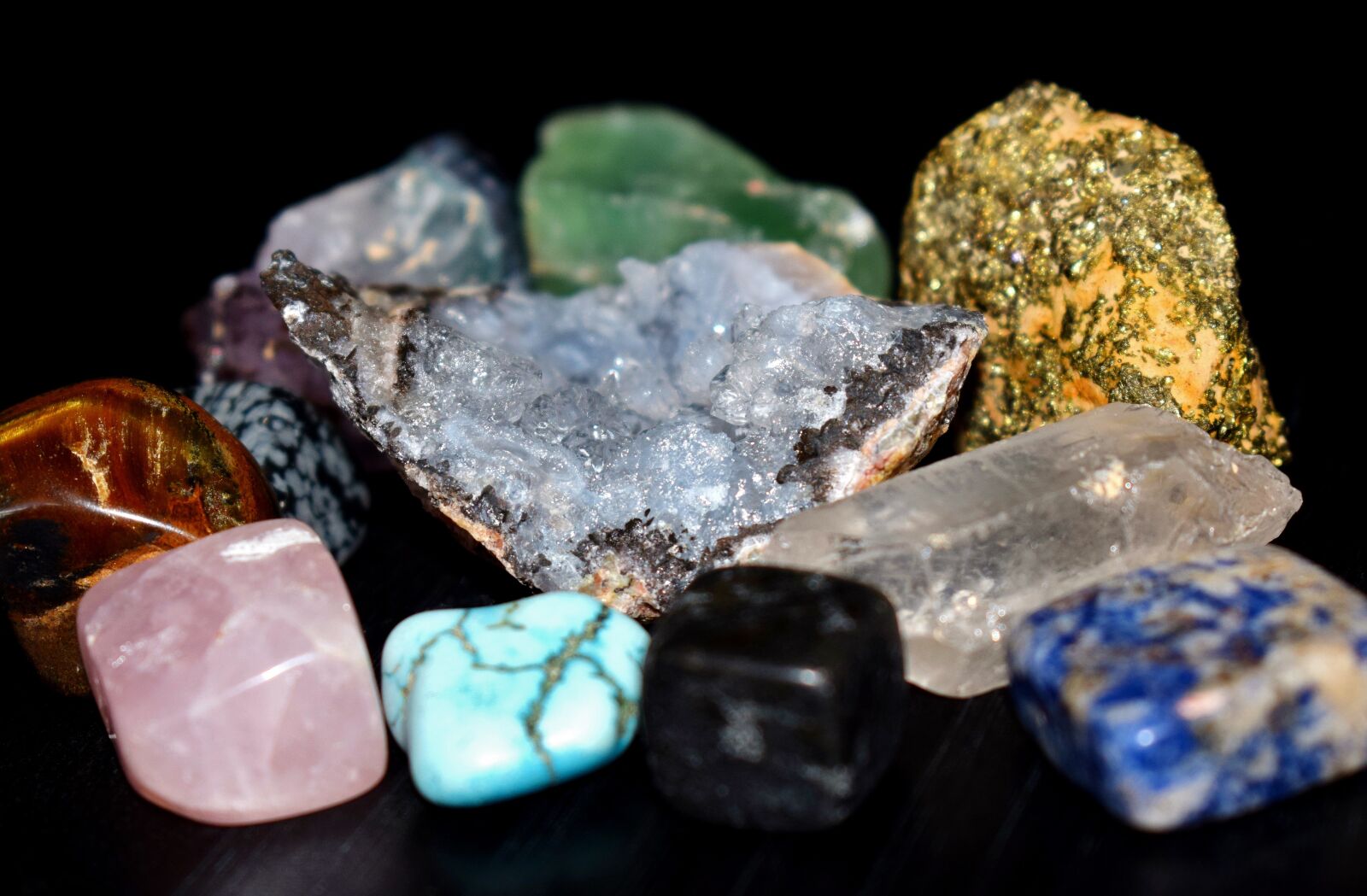 Nikon D5300 sample photo. Gems, gemstones, semi-precious photography