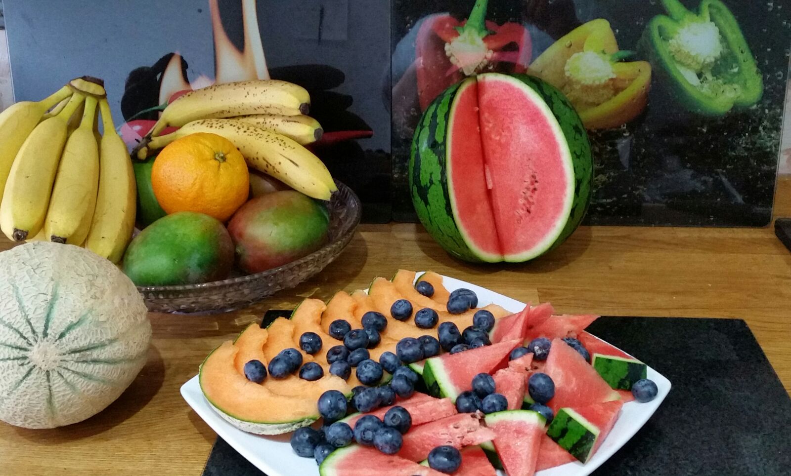 Samsung Galaxy S5 sample photo. Fresh, fruit, fruit, melon photography