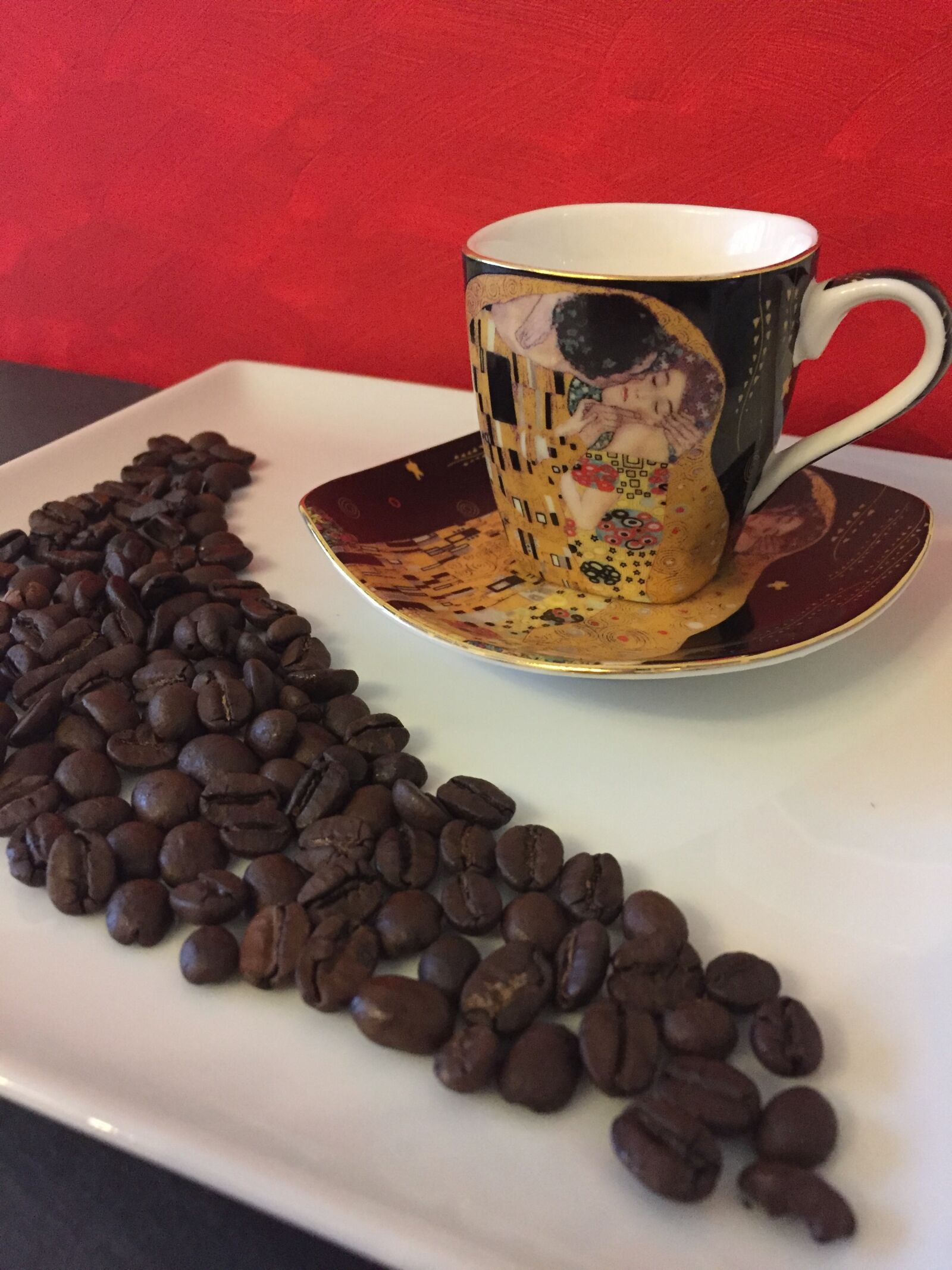 Apple iPhone 6 sample photo. Coffee, cup, red photography