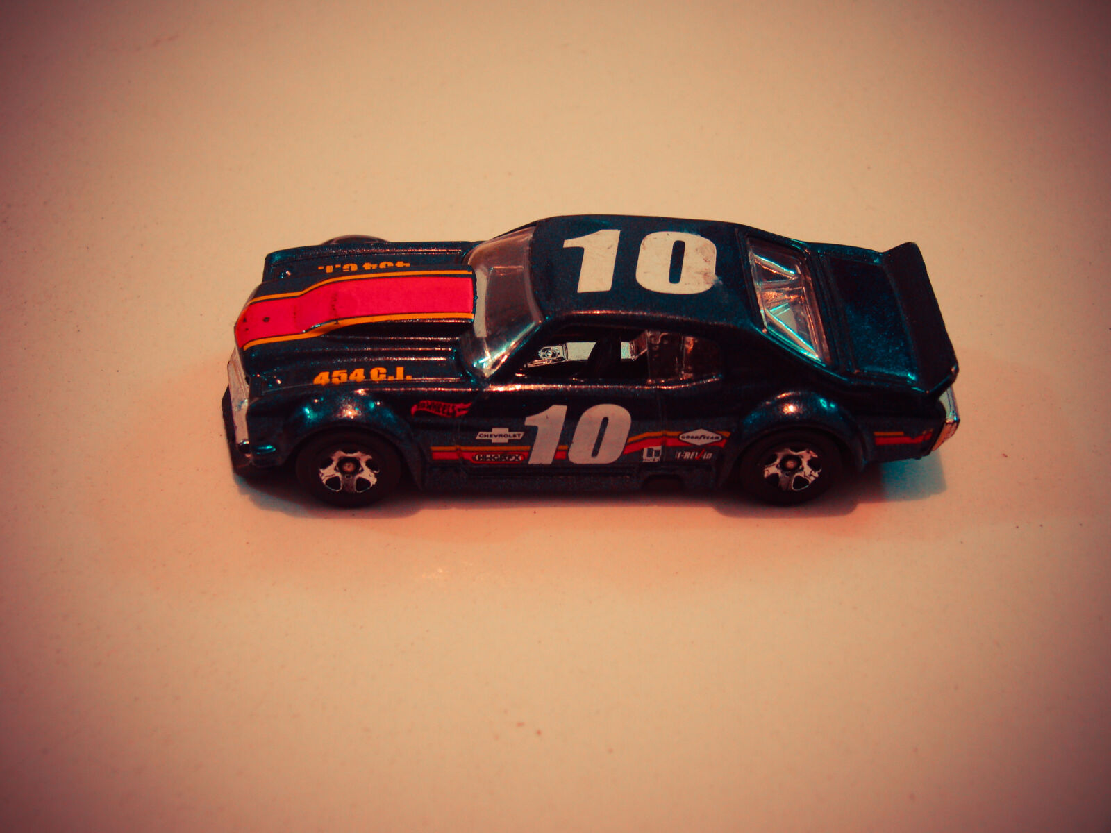 Sony Cyber-shot DSC-H50 sample photo. Car, toy photography