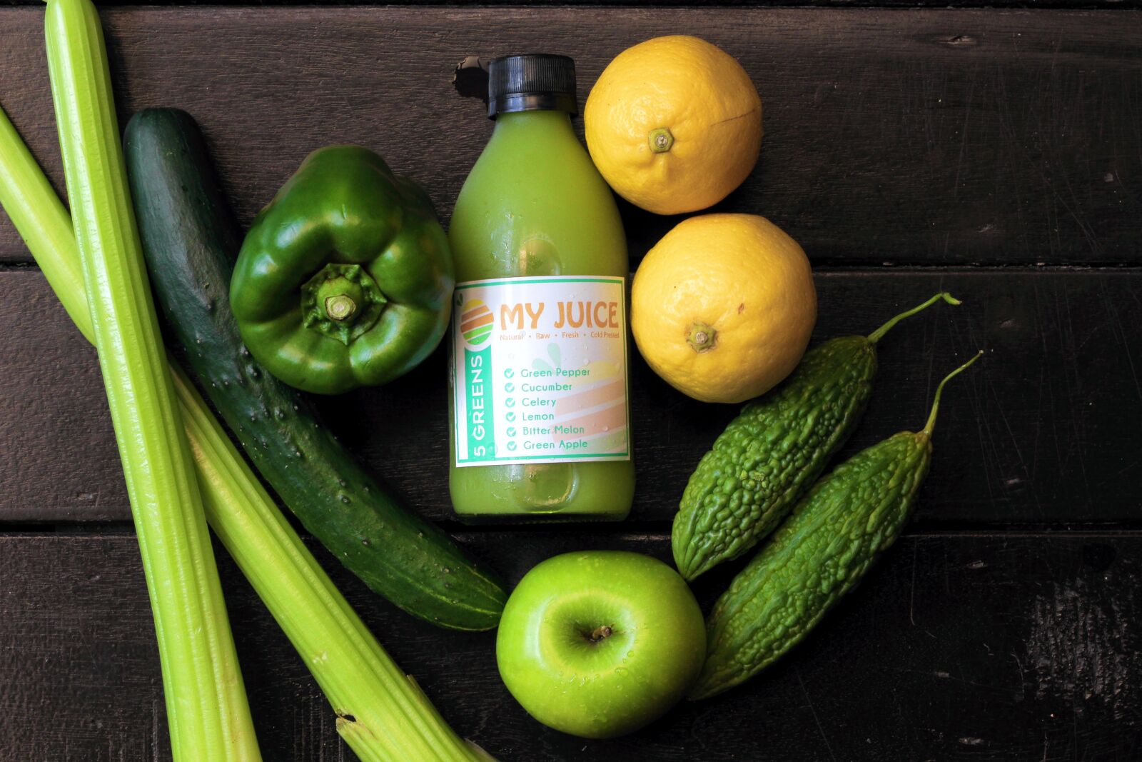 Canon EOS 60D + Canon EF 50mm F1.8 II sample photo. Juice, vegetables, healthy photography