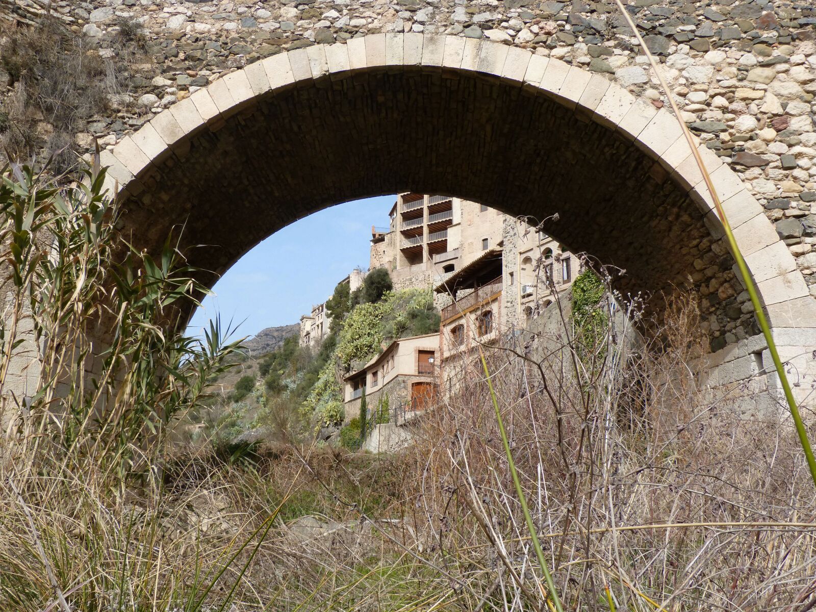 Panasonic DMC-FZ62 sample photo. Bridge, arc, landscape photography