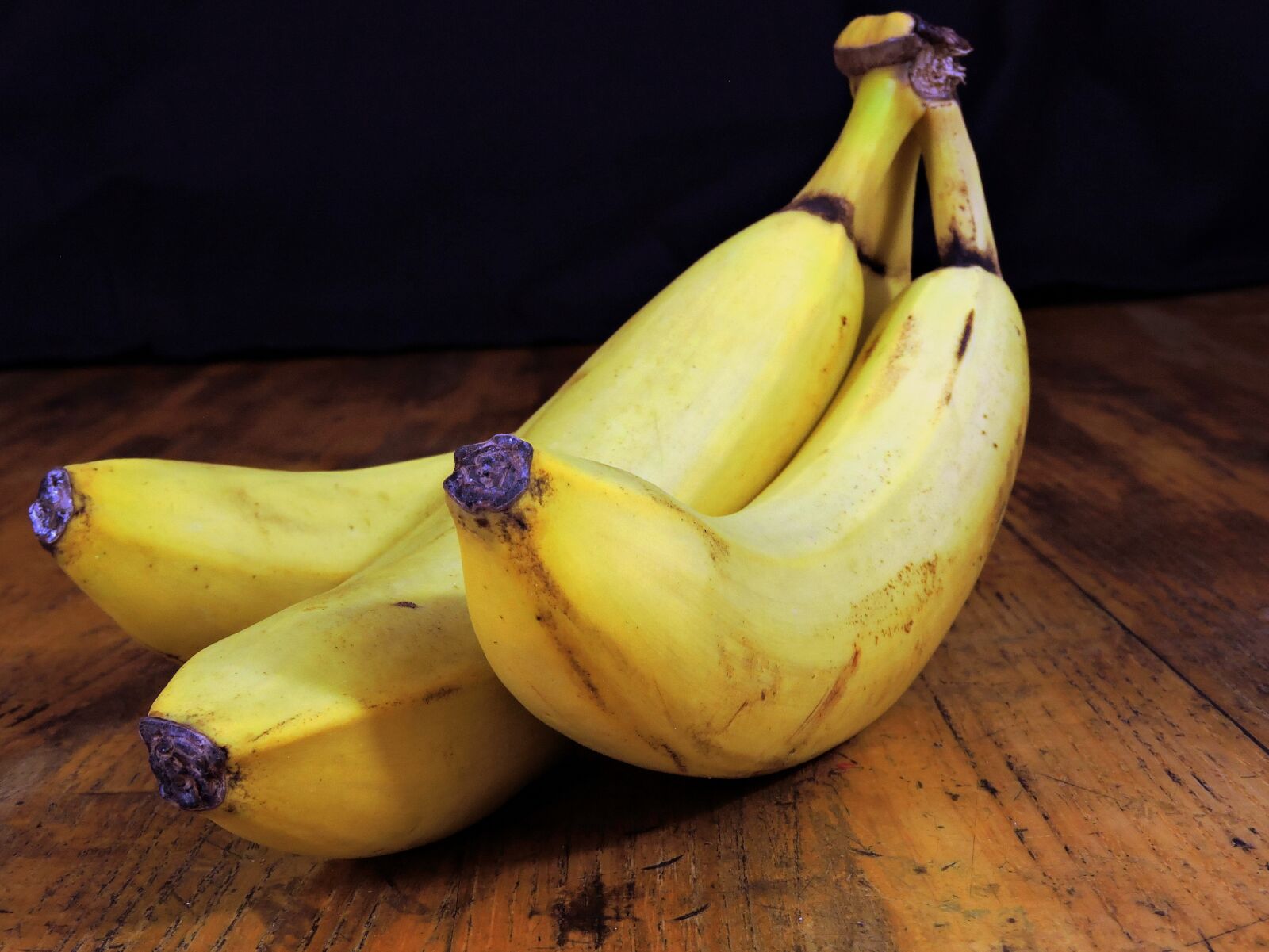 Nikon Coolpix P600 sample photo. Banana, fruit, food photography