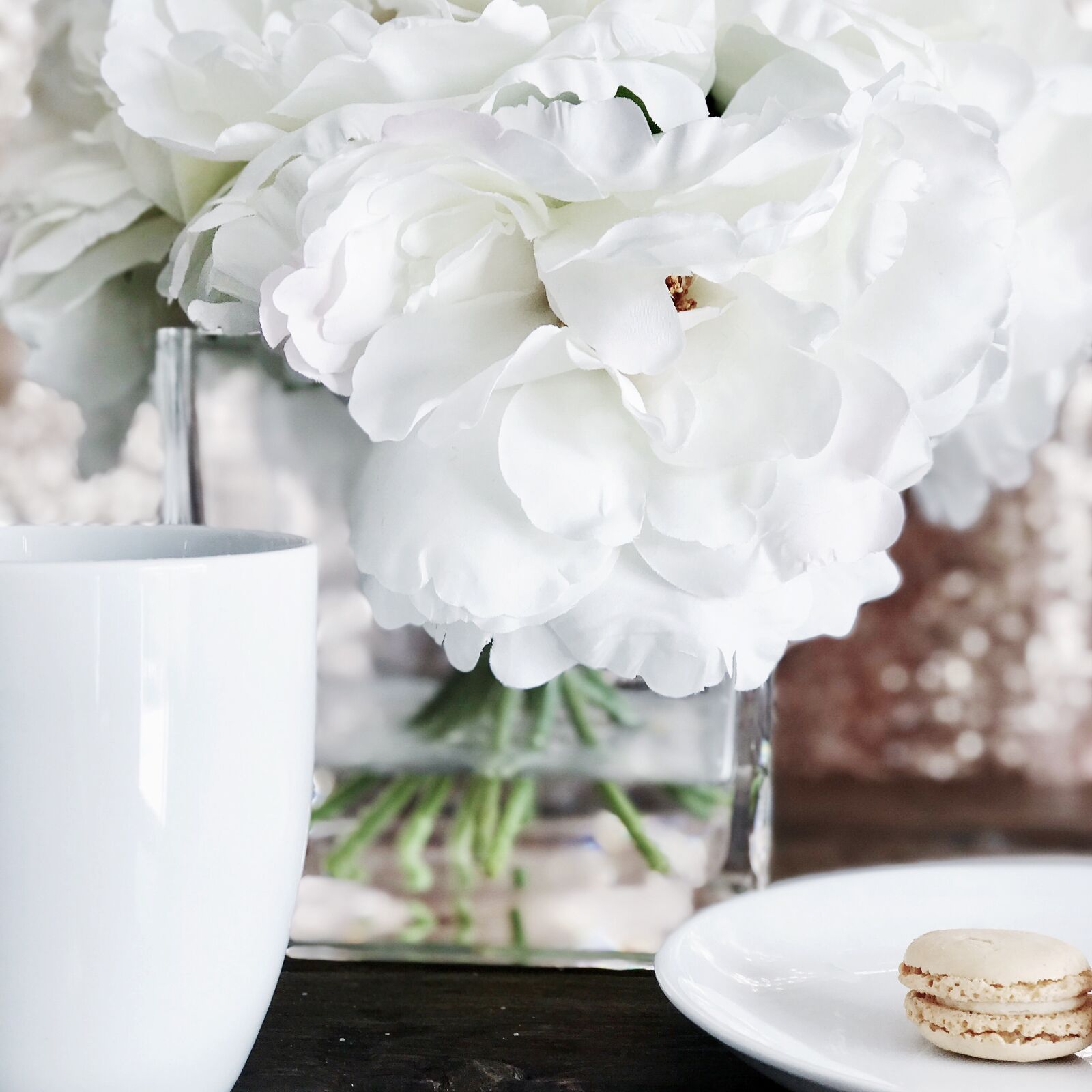 Apple iPhone 7 Plus sample photo. Coffe mug, white flowers photography