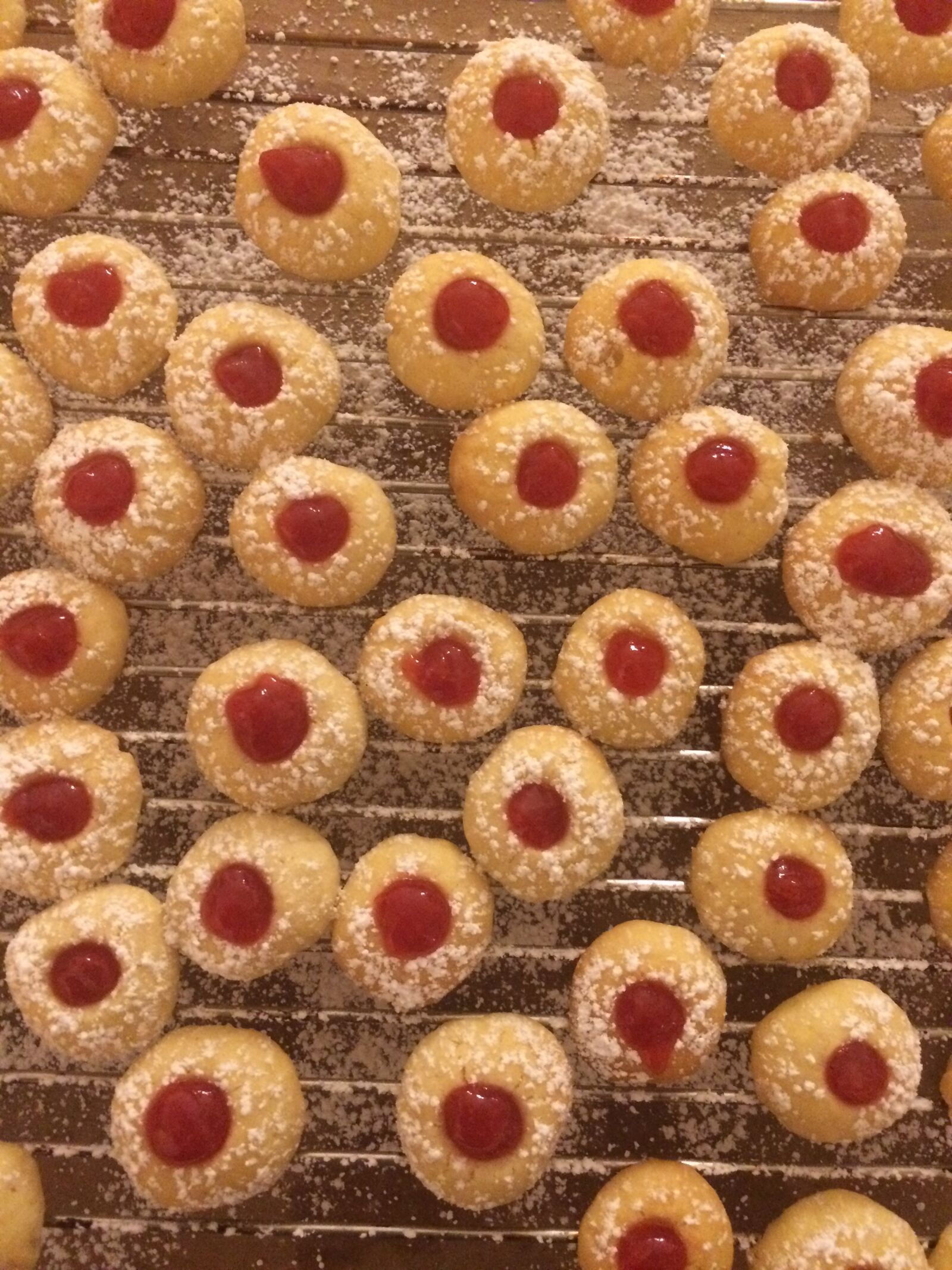 iPhone 5s back camera 4.15mm f/2.2 sample photo. Cookies, advent, christmas baking photography