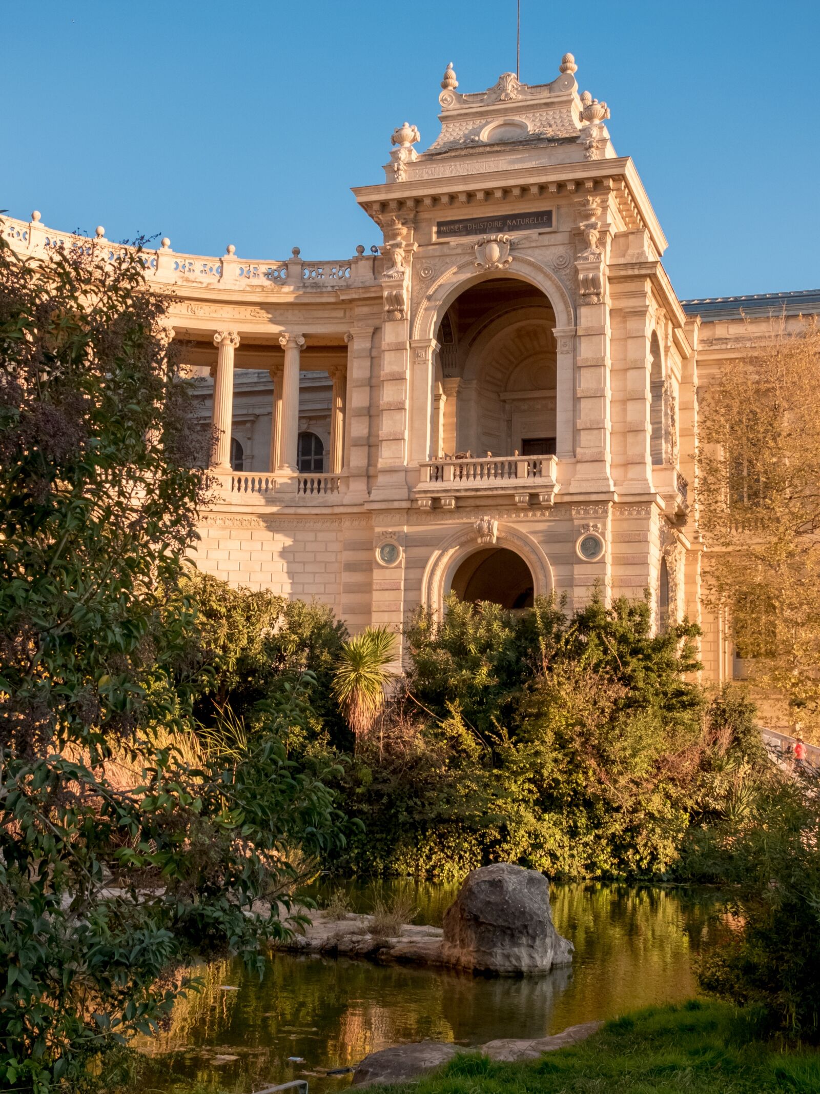 Fujifilm X30 sample photo. Marseille, longchamp, palais photography