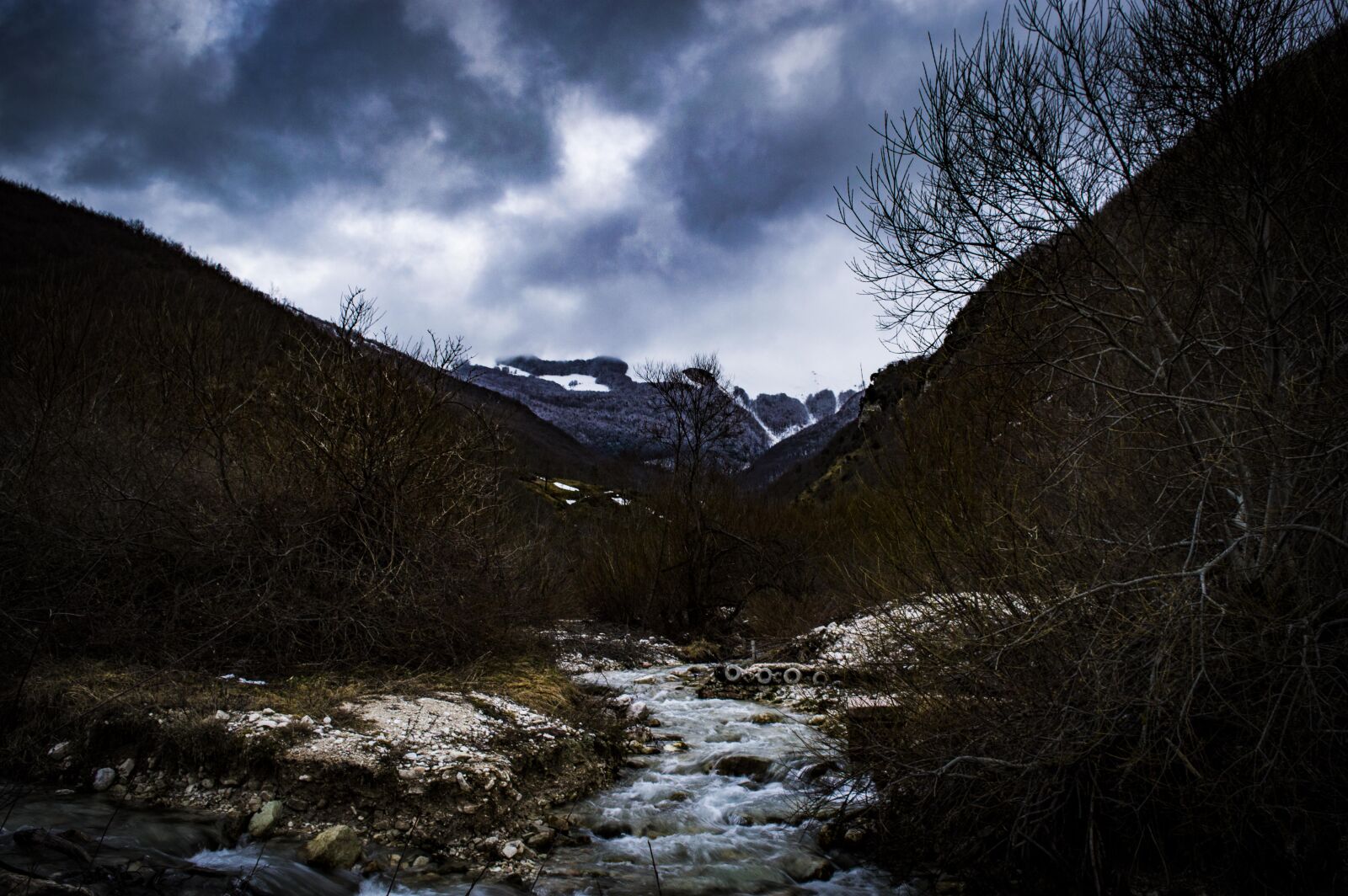 Nikon D3200 sample photo. Cloudy, italy, mountain, snow photography