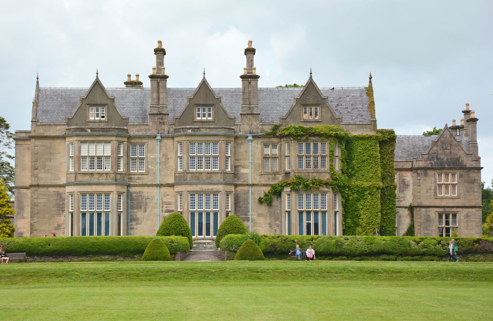 Nikon D5200 sample photo. Manor, english, manor house photography