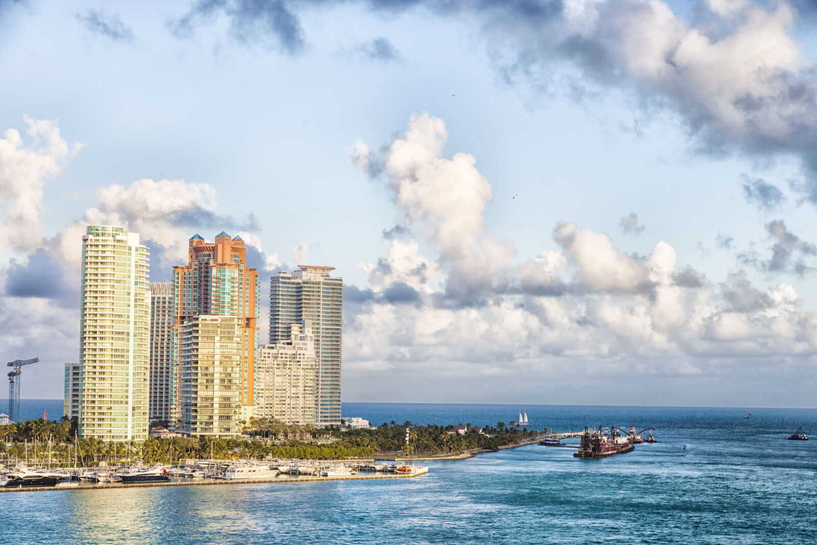 Canon EF 24-105mm F4L IS USM sample photo. Out, miami, port photography