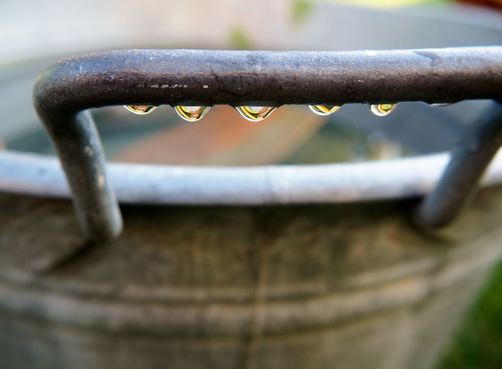 Olympus OM-D E-M10 sample photo. Drop of water, water photography