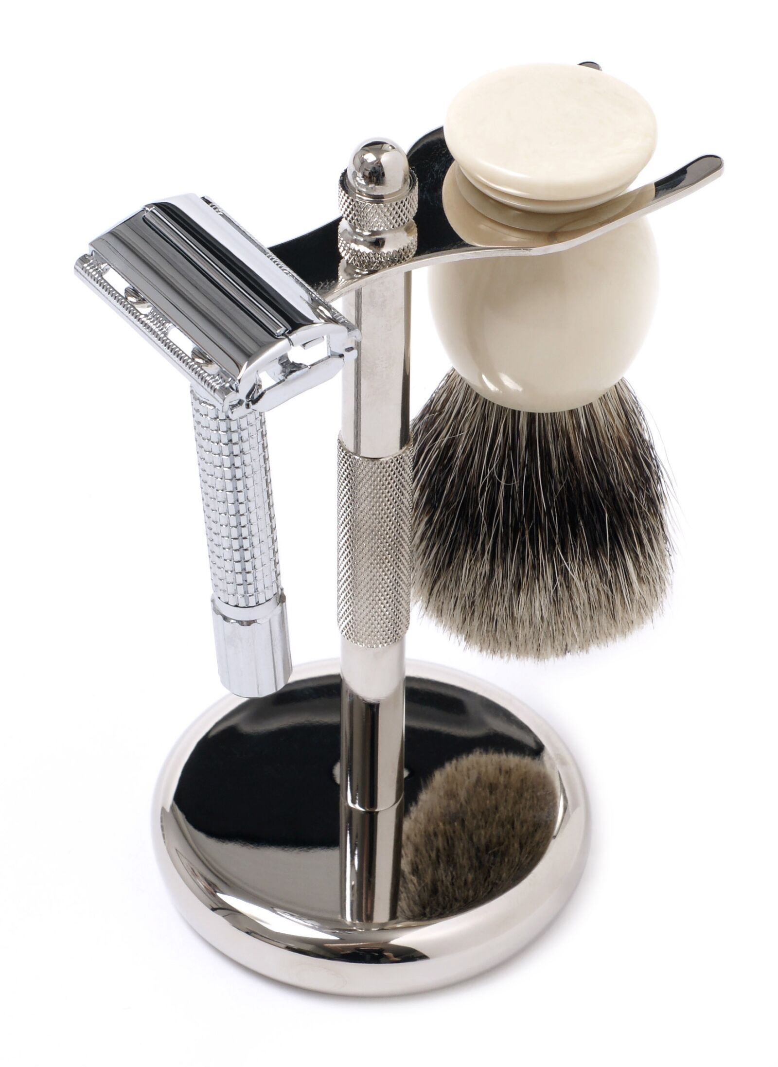Sony Alpha DSLR-A700 sample photo. Shaving set, shaving brush photography