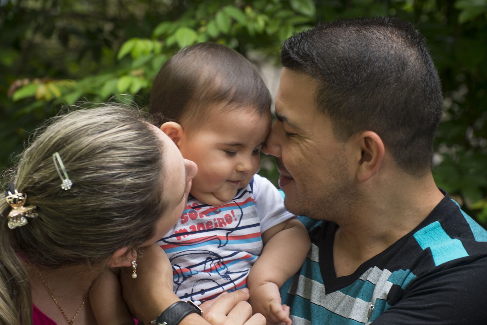 Nikon D610 sample photo. Father, son, baby photography