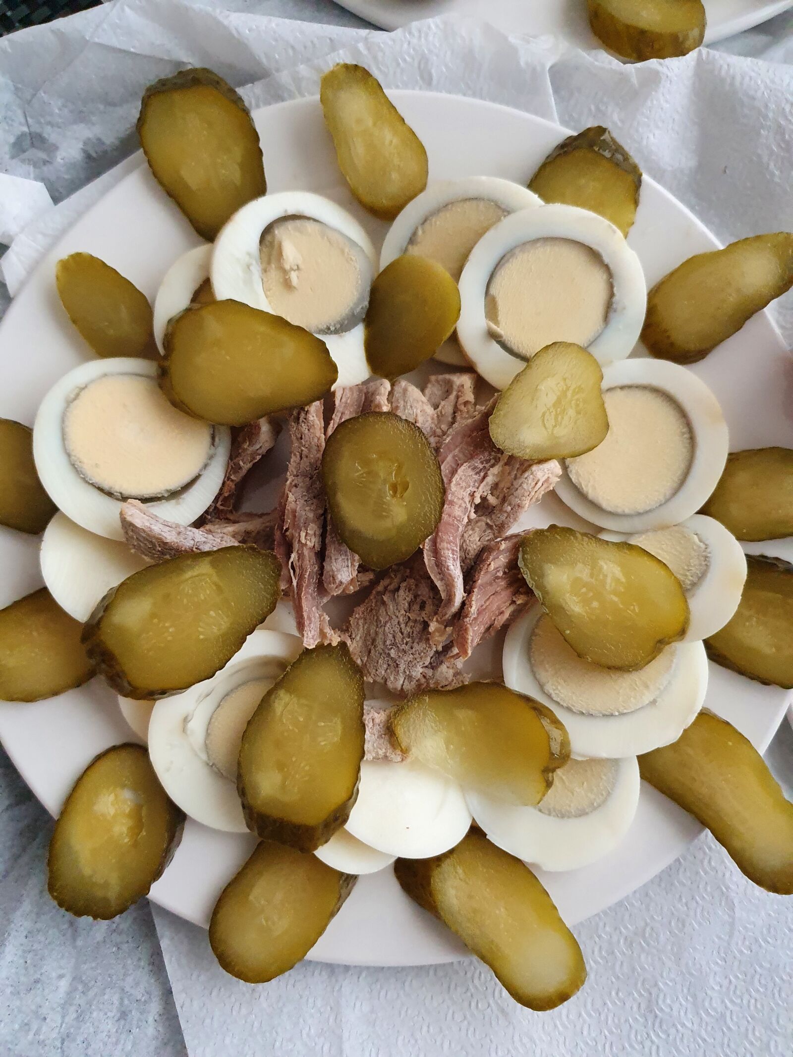 Samsung Galaxy S10 sample photo. Easter, ham, egg photography