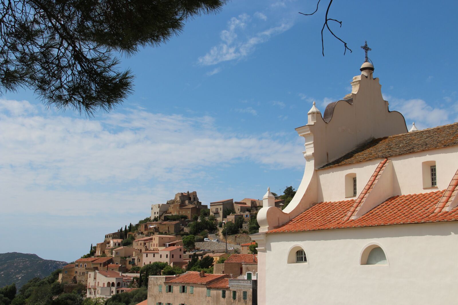 Canon EOS 600D (Rebel EOS T3i / EOS Kiss X5) sample photo. Village, corsican, mountain photography
