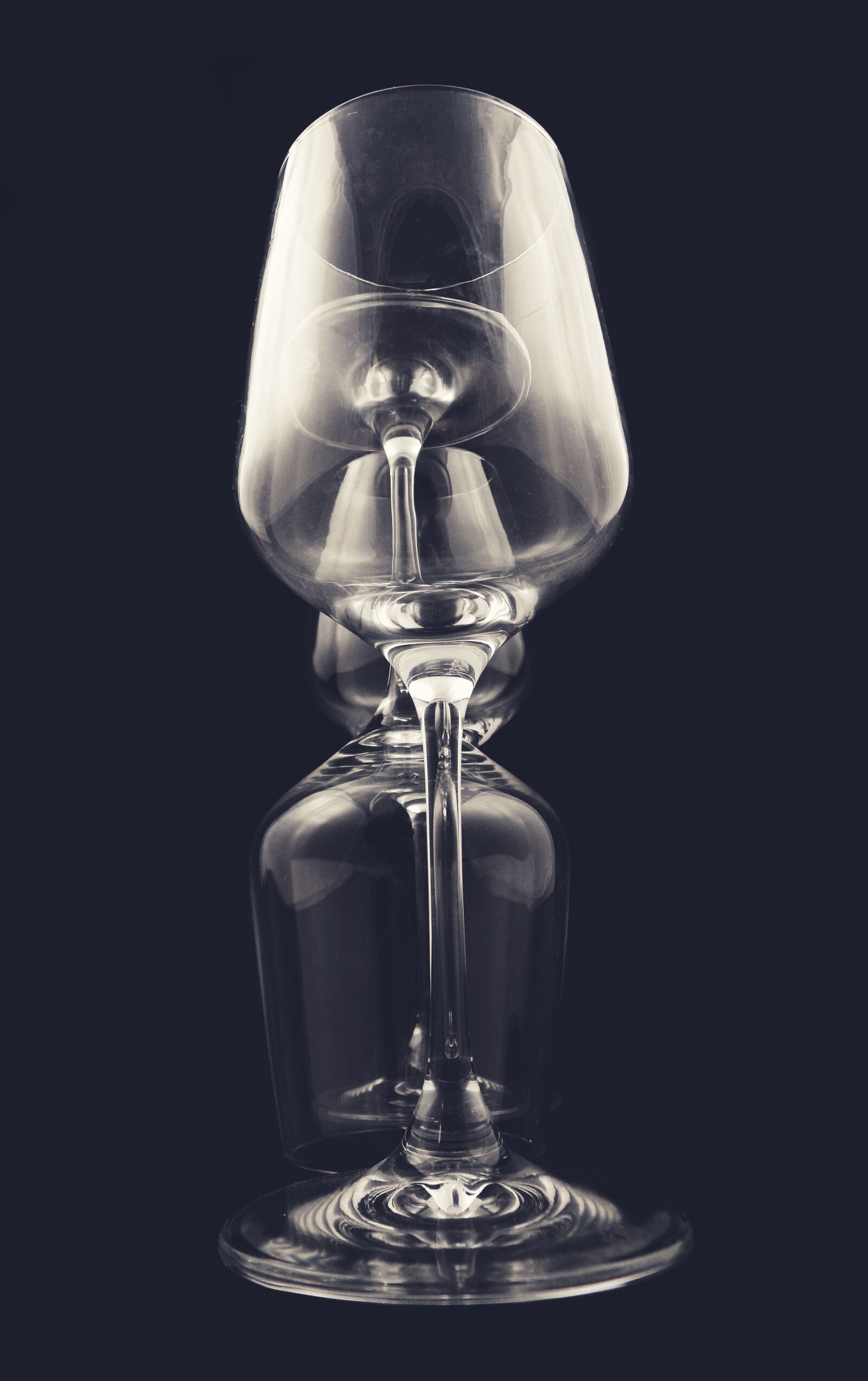 Nikon COOLPIX L340 sample photo. Glass, light, transparent photography