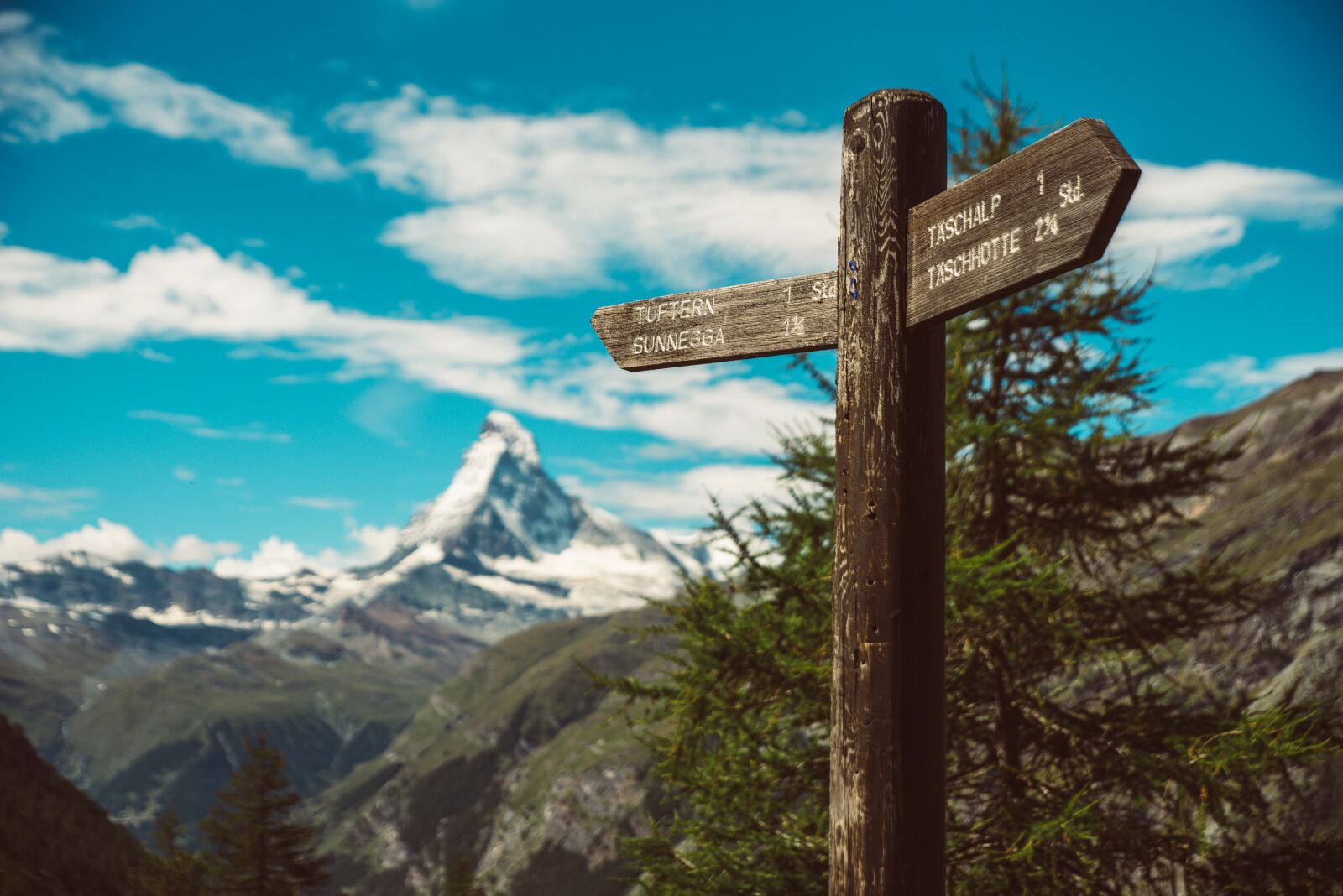 Nikon D750 sample photo. Hiking, trail, mountain hiking photography