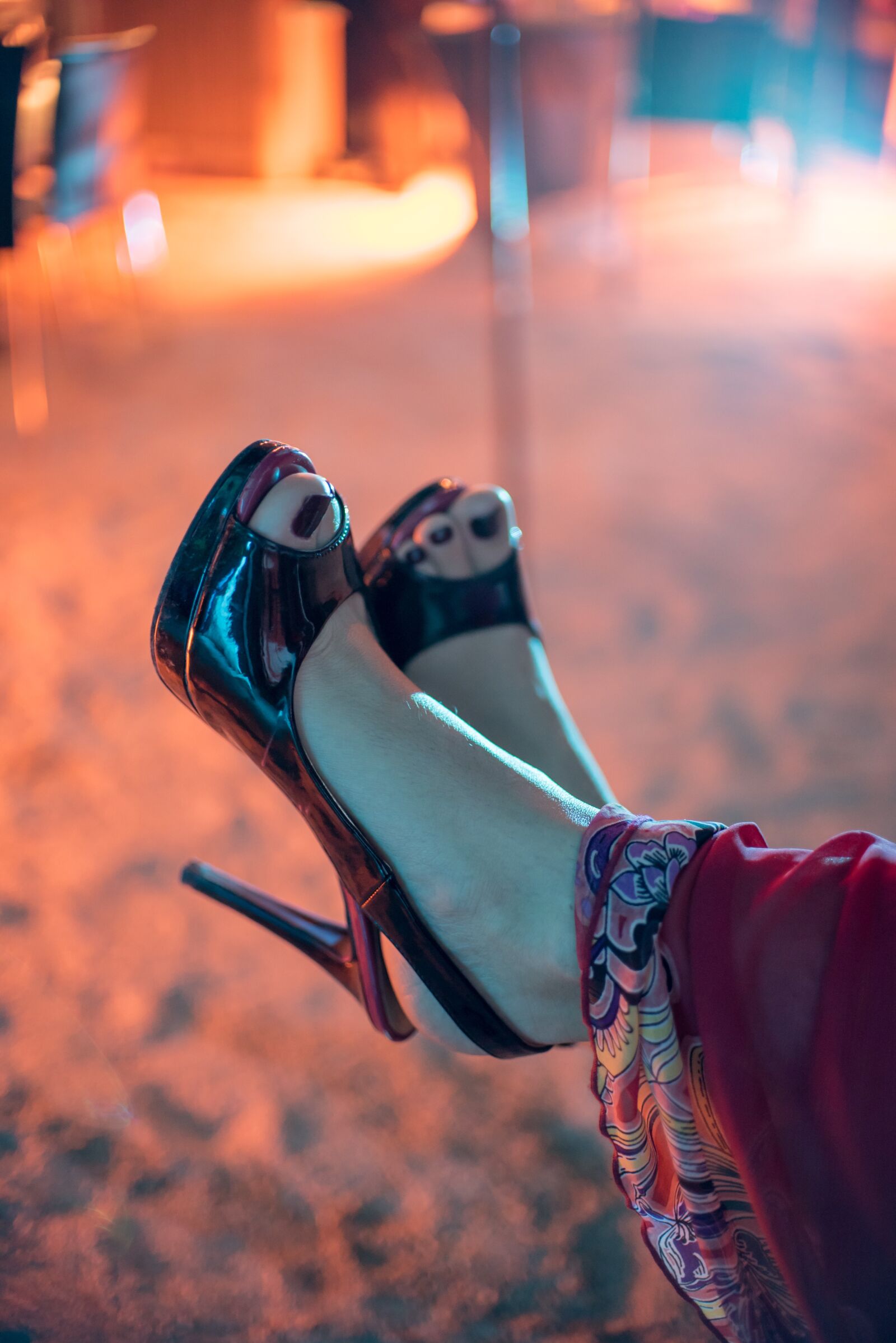 Nikon D750 sample photo. Heels, beach, woman photography