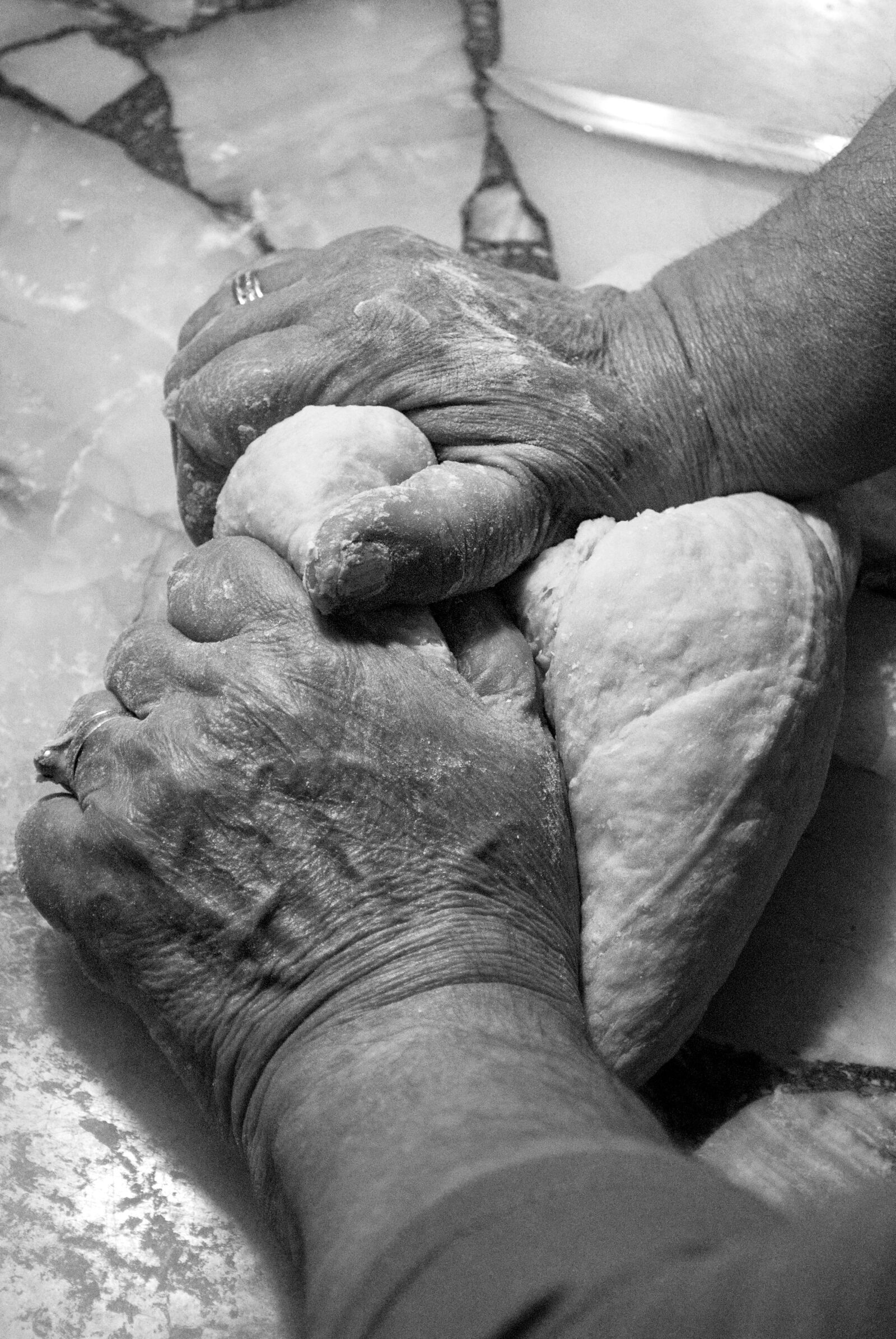 Nikon D3000 sample photo. Hands, mass, flour photography