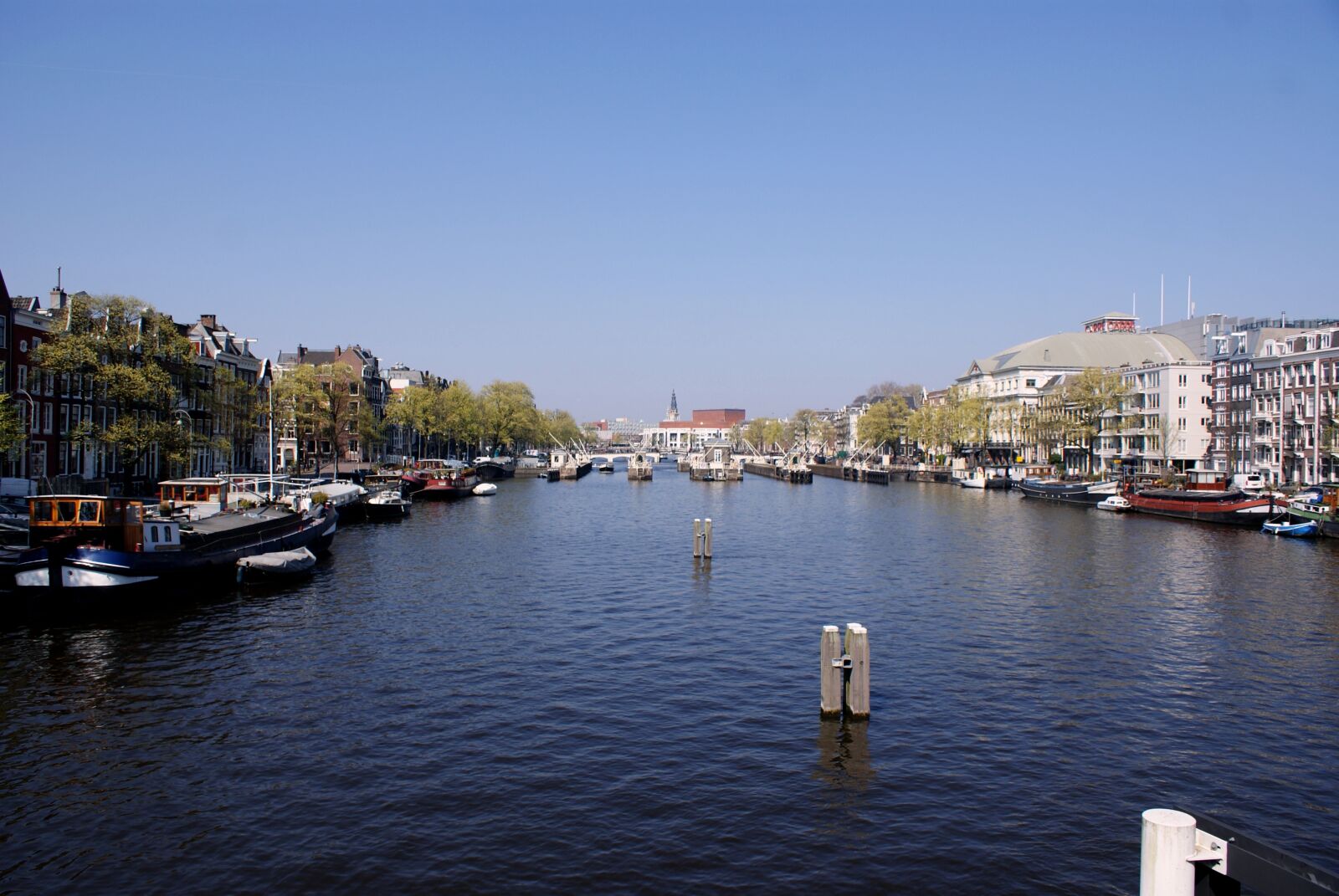 Sony Alpha DSLR-A200 sample photo. Amsterdam, canals, city photography