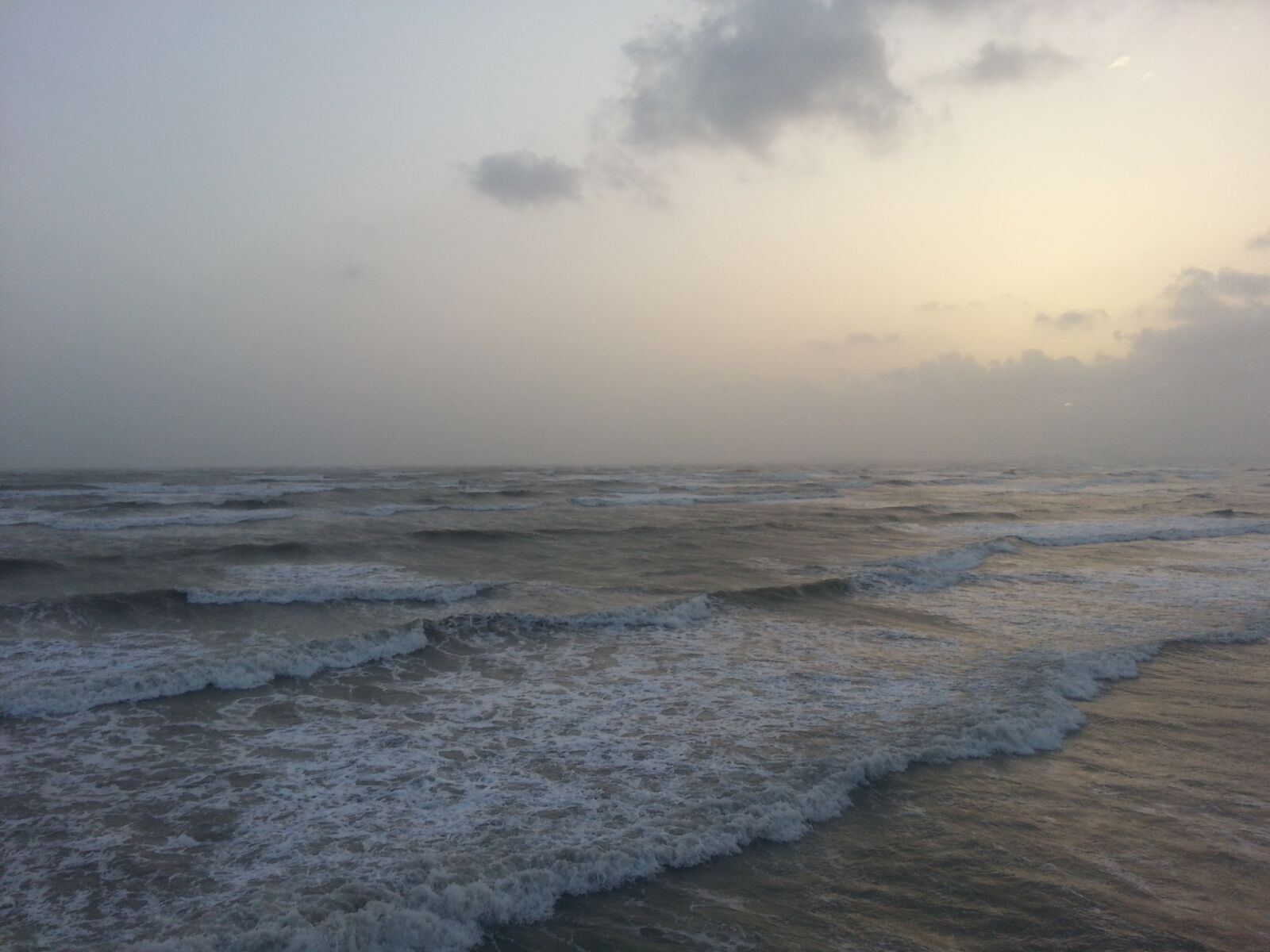 Samsung Galaxy Note2 sample photo. Color, silent, beach photography