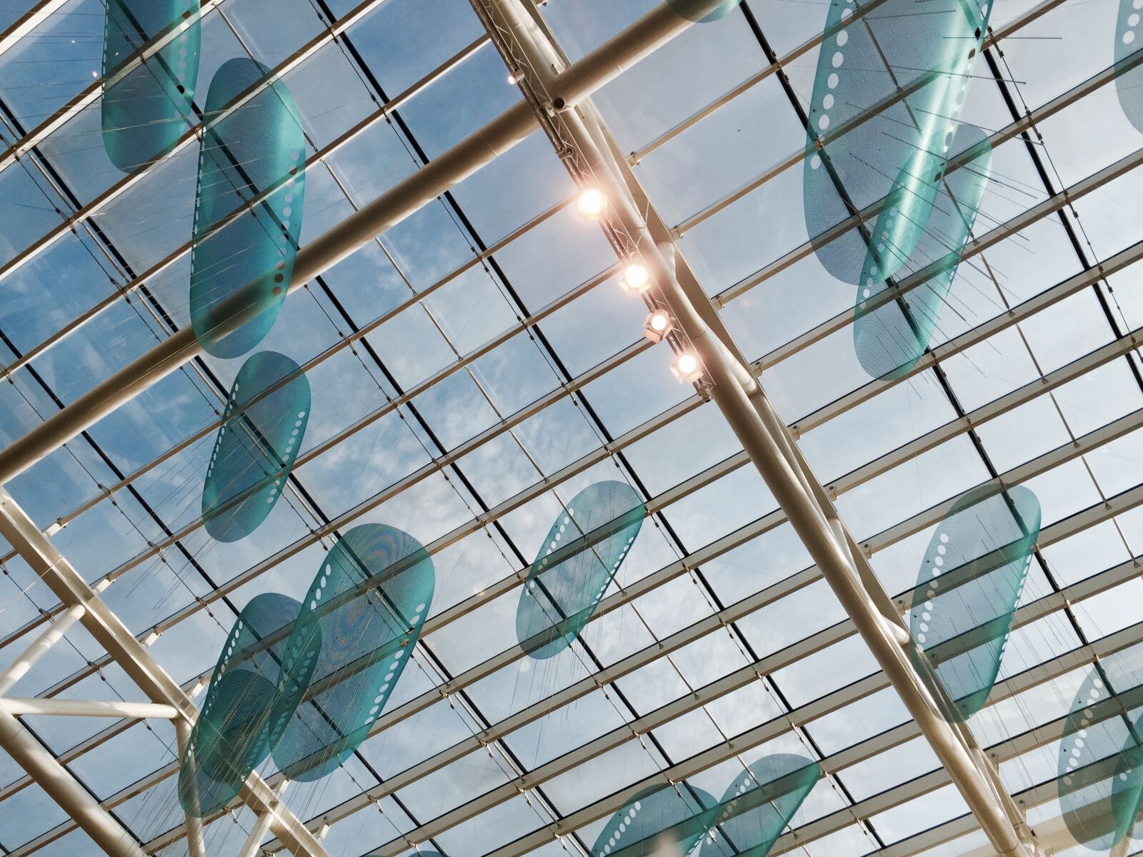 Apple iPhone 6 sample photo. Airport, sculpture, sky photography