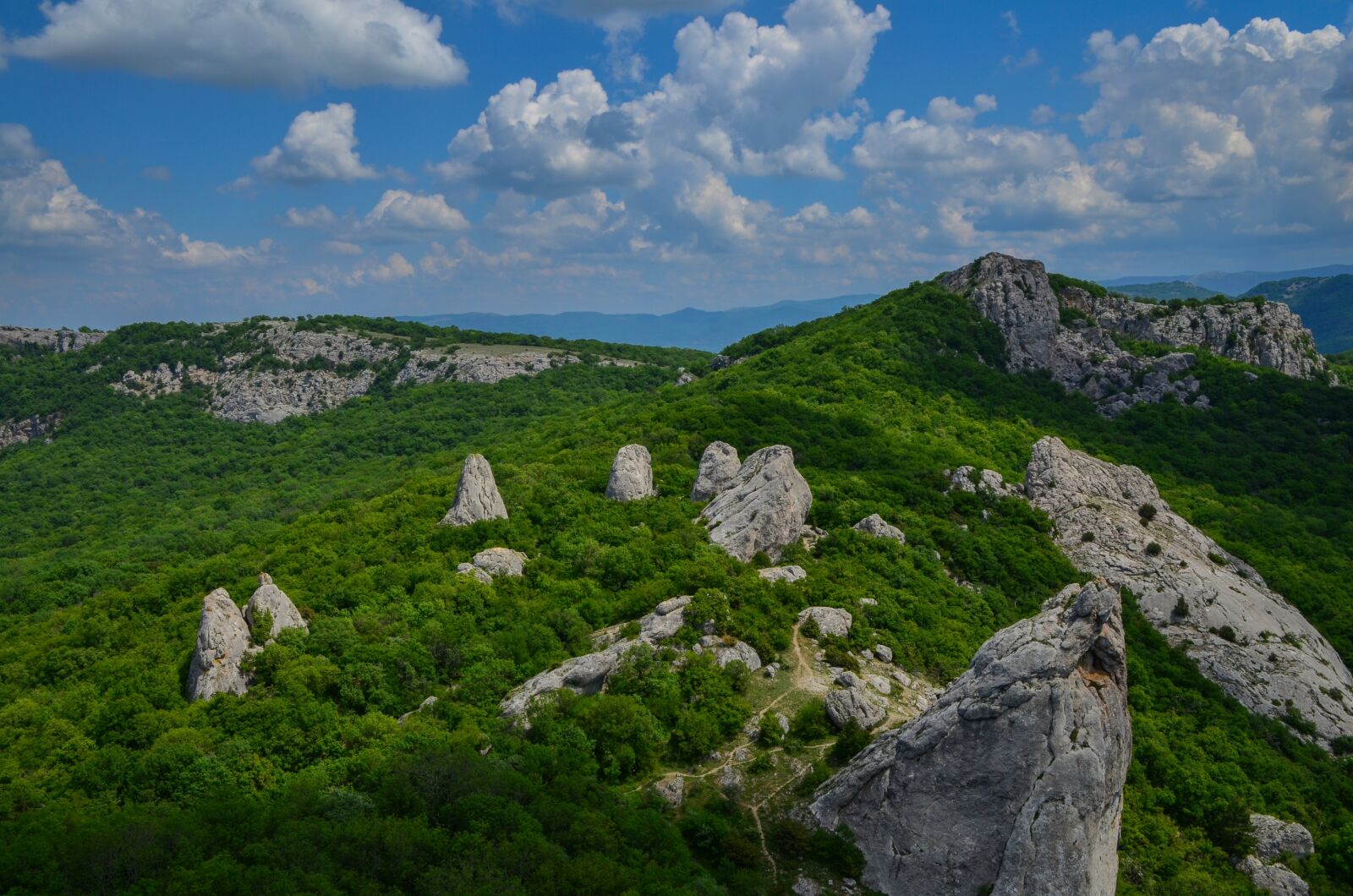 Nikon D7000 sample photo. Clouds, mountains, rocks photography