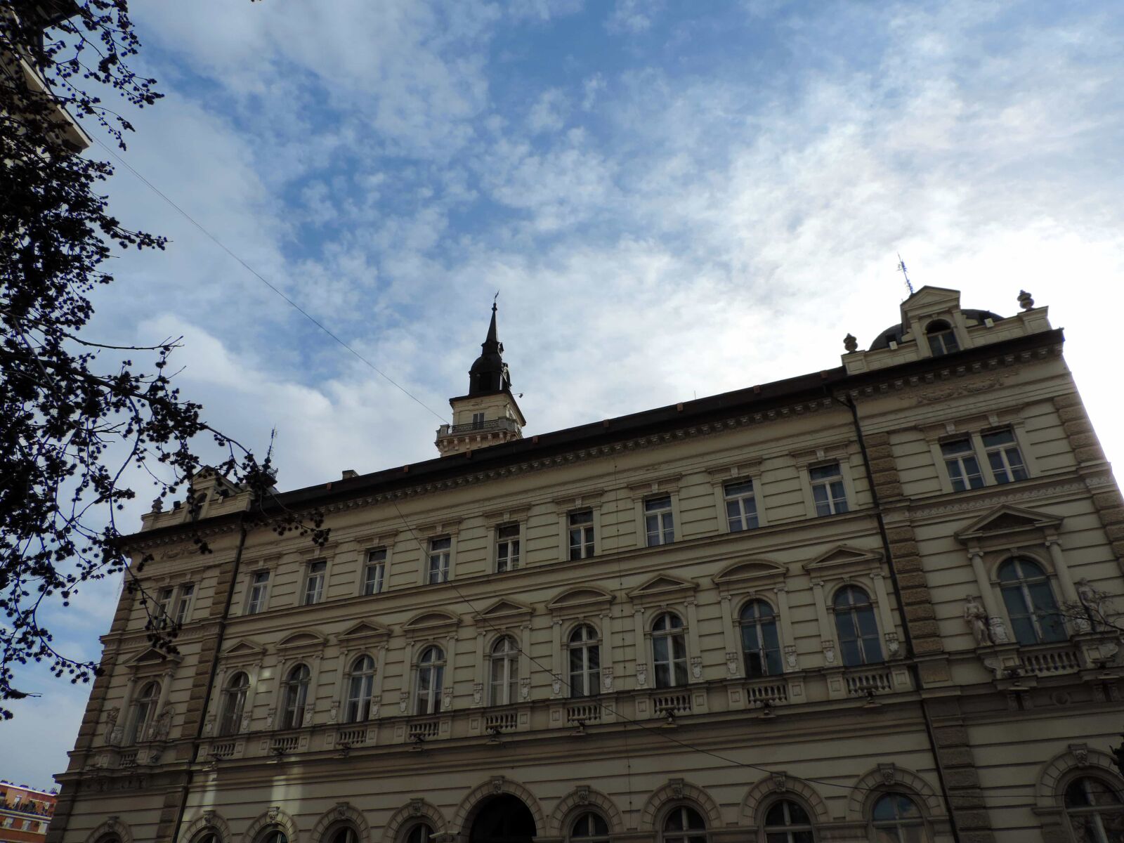 Nikon Coolpix P520 sample photo. Residence, facade, palace, building photography
