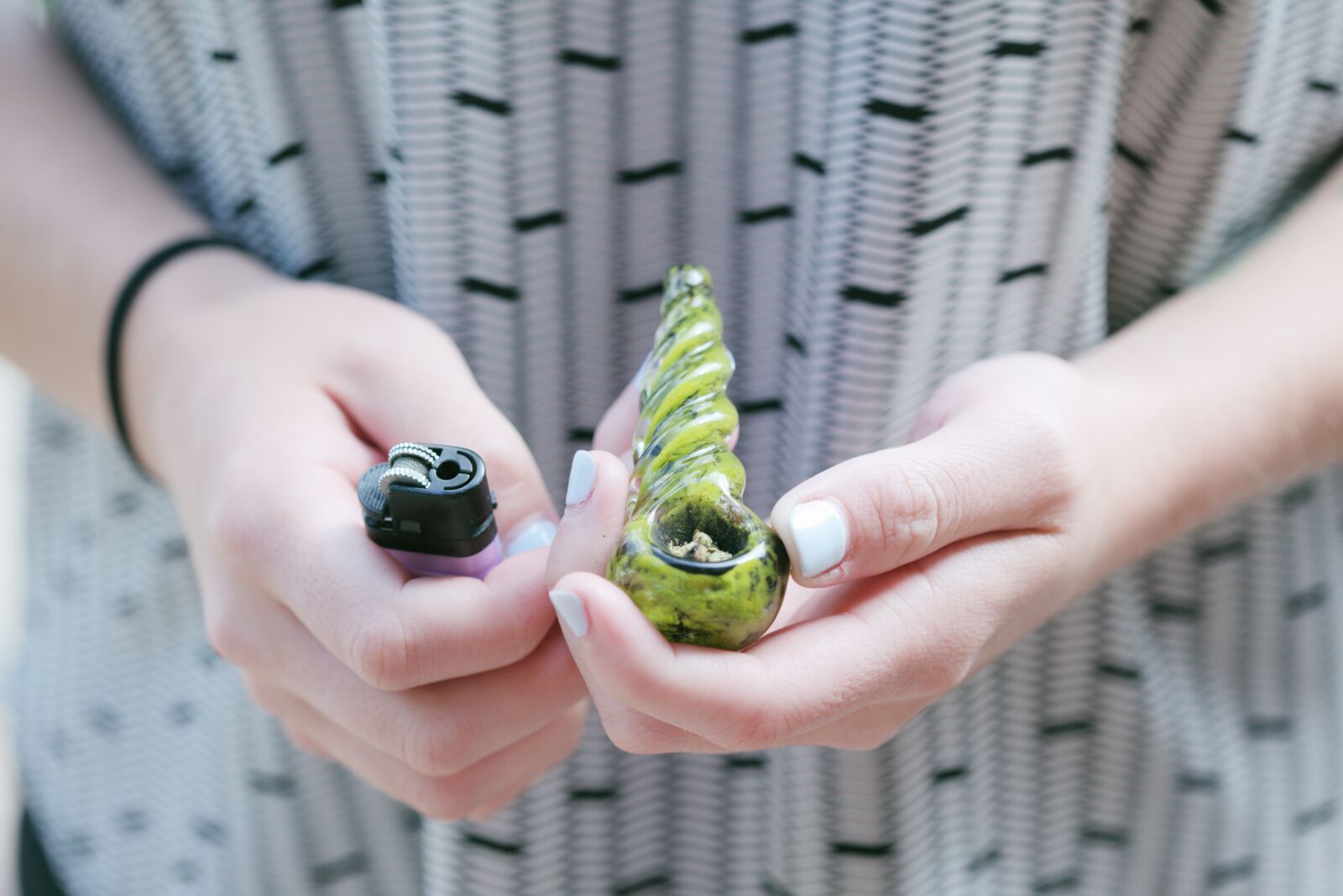 Canon EOS 5D Mark II sample photo. Marijuana, cannabis, medicine photography